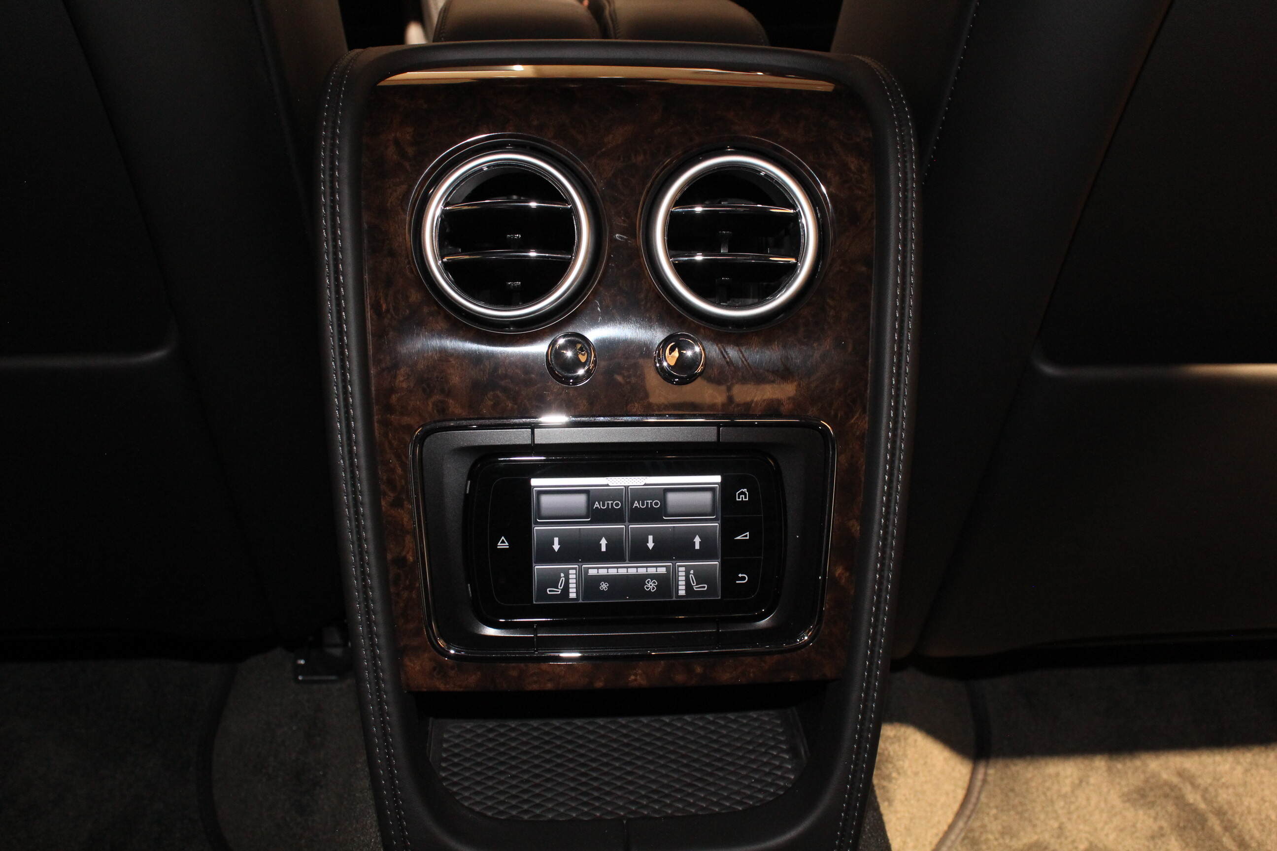 2015 Bentley Flying Spur 3W Sedan 4dr Spts Auto 8sp AWD 6.0TT [MY16] - for sale in Australia