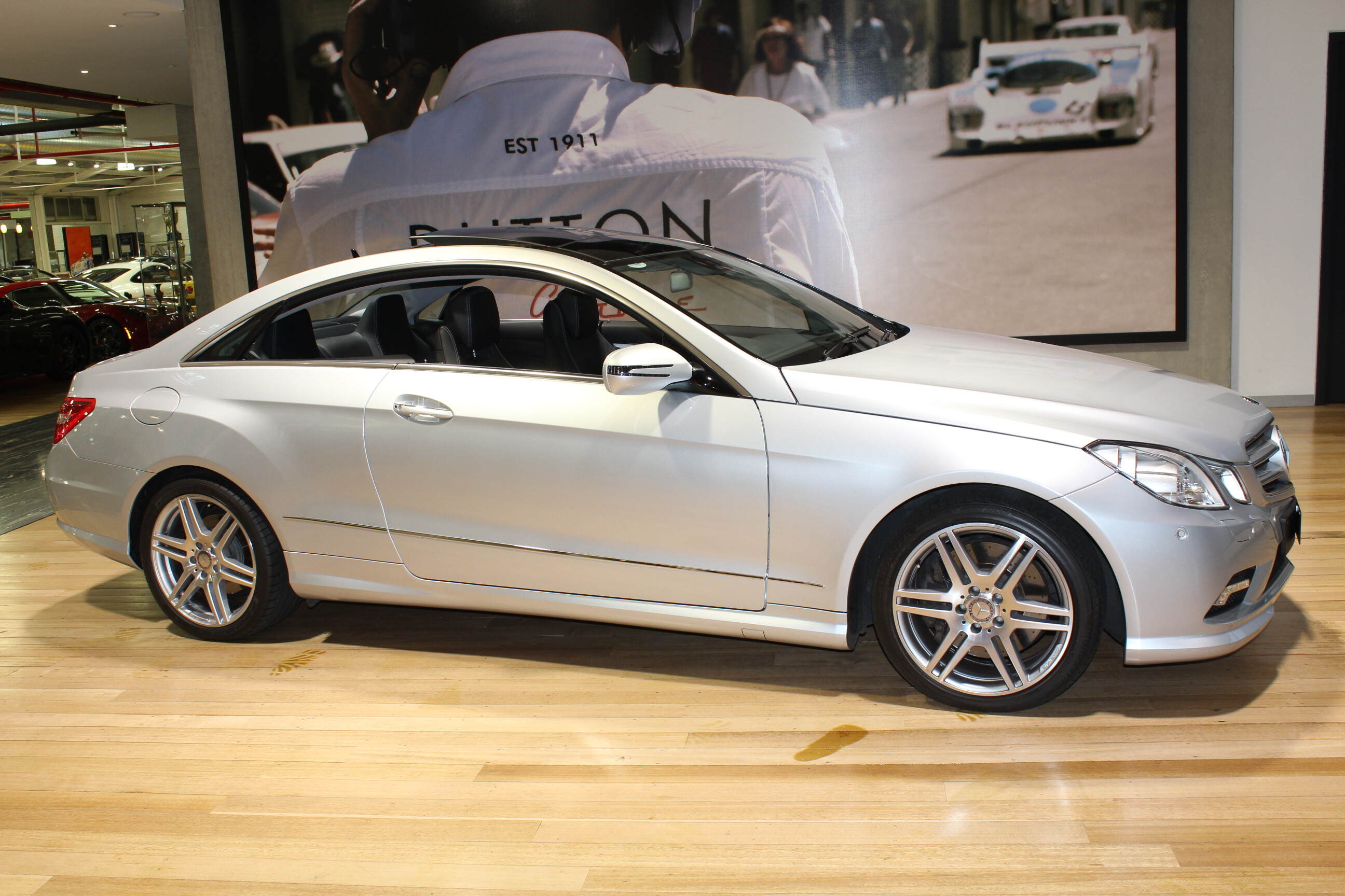 2009 MERCEDES E500 7G-TRONIC - prestige car for sale