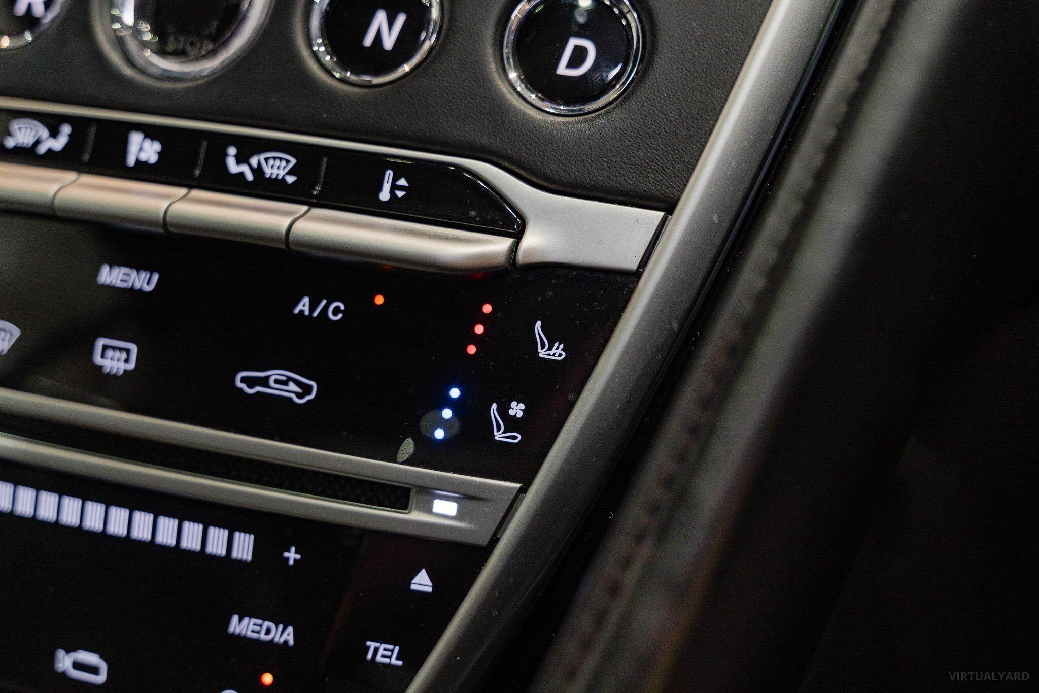 2018 Aston Martin DB11 Coupe 2dr Spts Auto 8sp 4.0TT [MY18.5] 