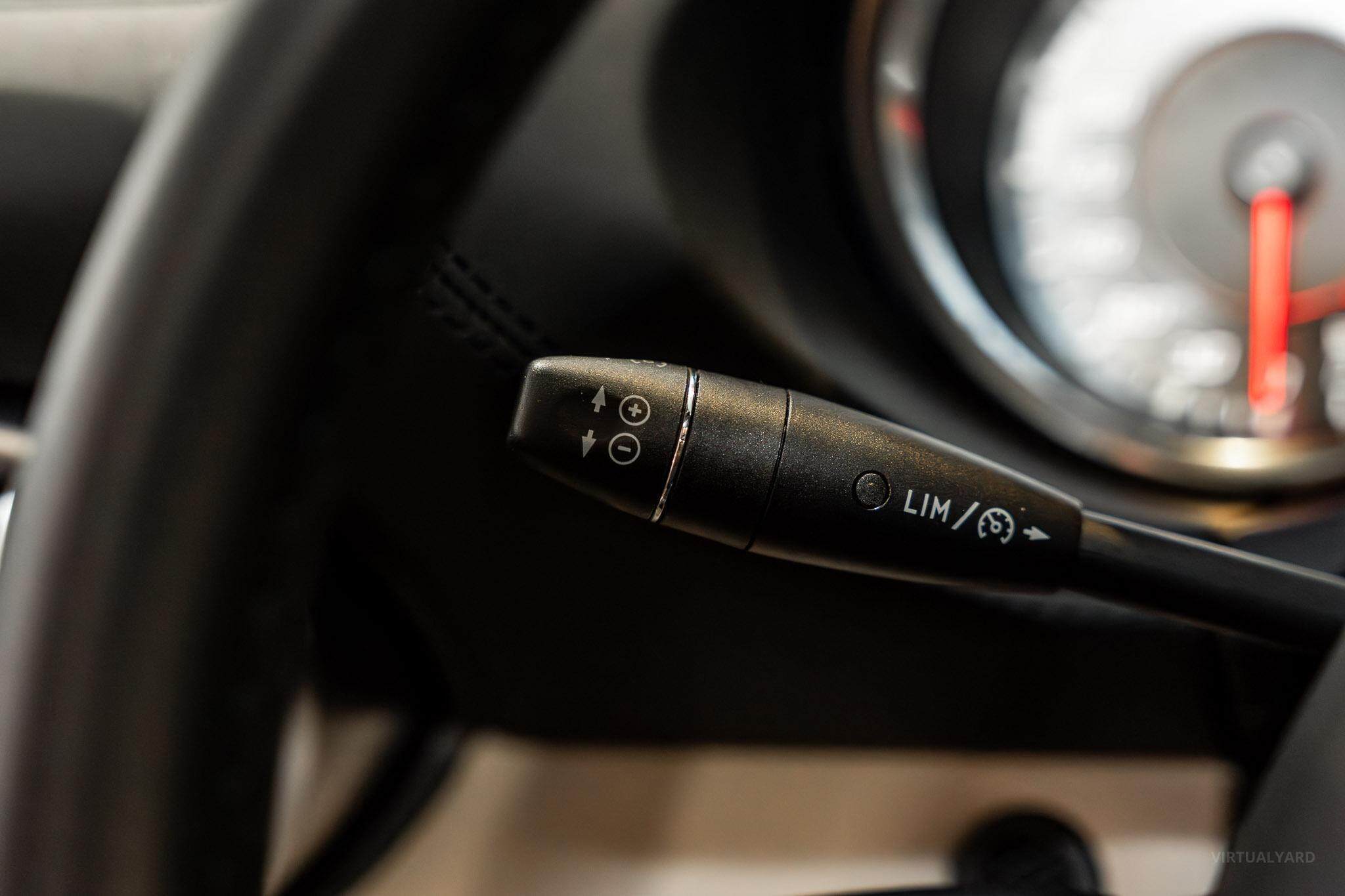 2013 Mercedes-Benz SLS-Class R197 SLS AMG Roadster 2dr SPEEDSHIFT DCT 7sp 6.3i 