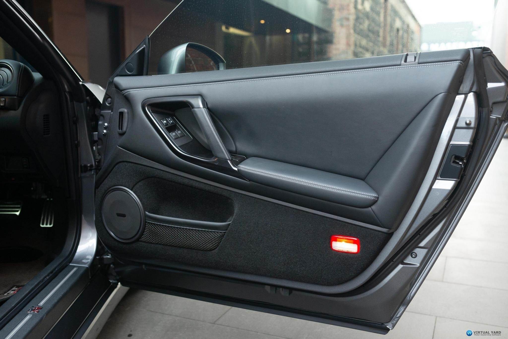 2016 Nissan GT-R R35 Premium Coupe 2dr DCT 6sp AWD 3.8TT [MY15] 