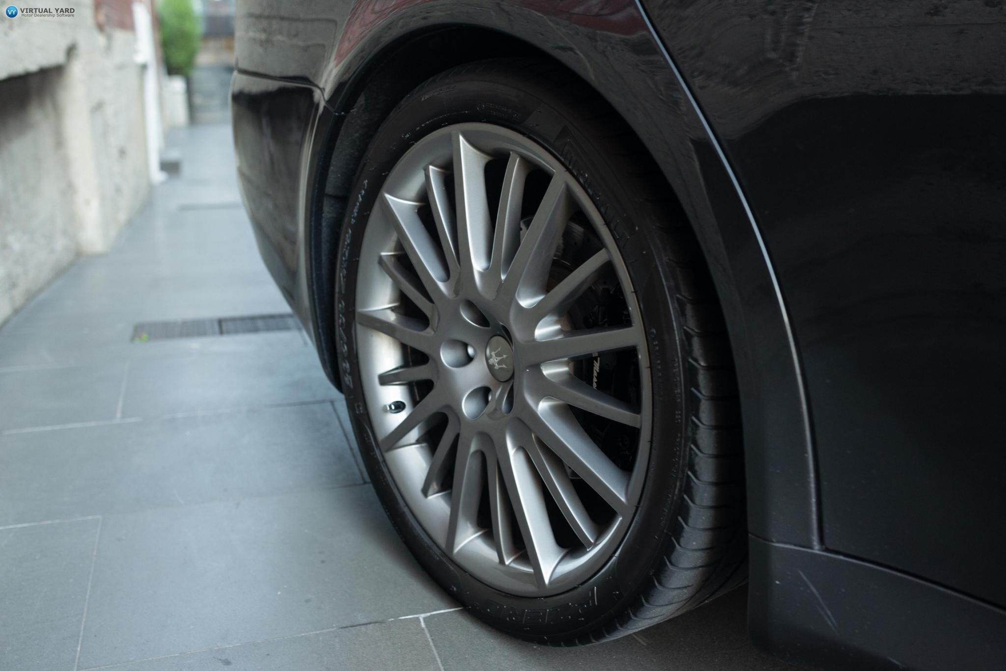 2010 Maserati Quattroporte Sport GTS Sedan 4dr Spts Auto 6sp 4.7i [MY09] 