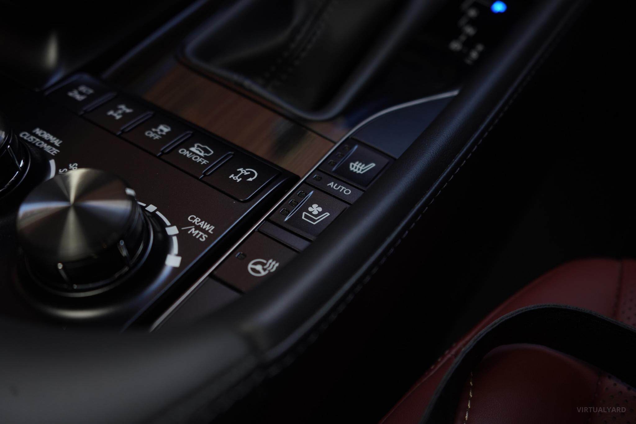 2018 Lexus LX URJ201R LX570 S Wagon 8st 5dr Spts Auto 8sp, 4x4 5.7i [Aug] 