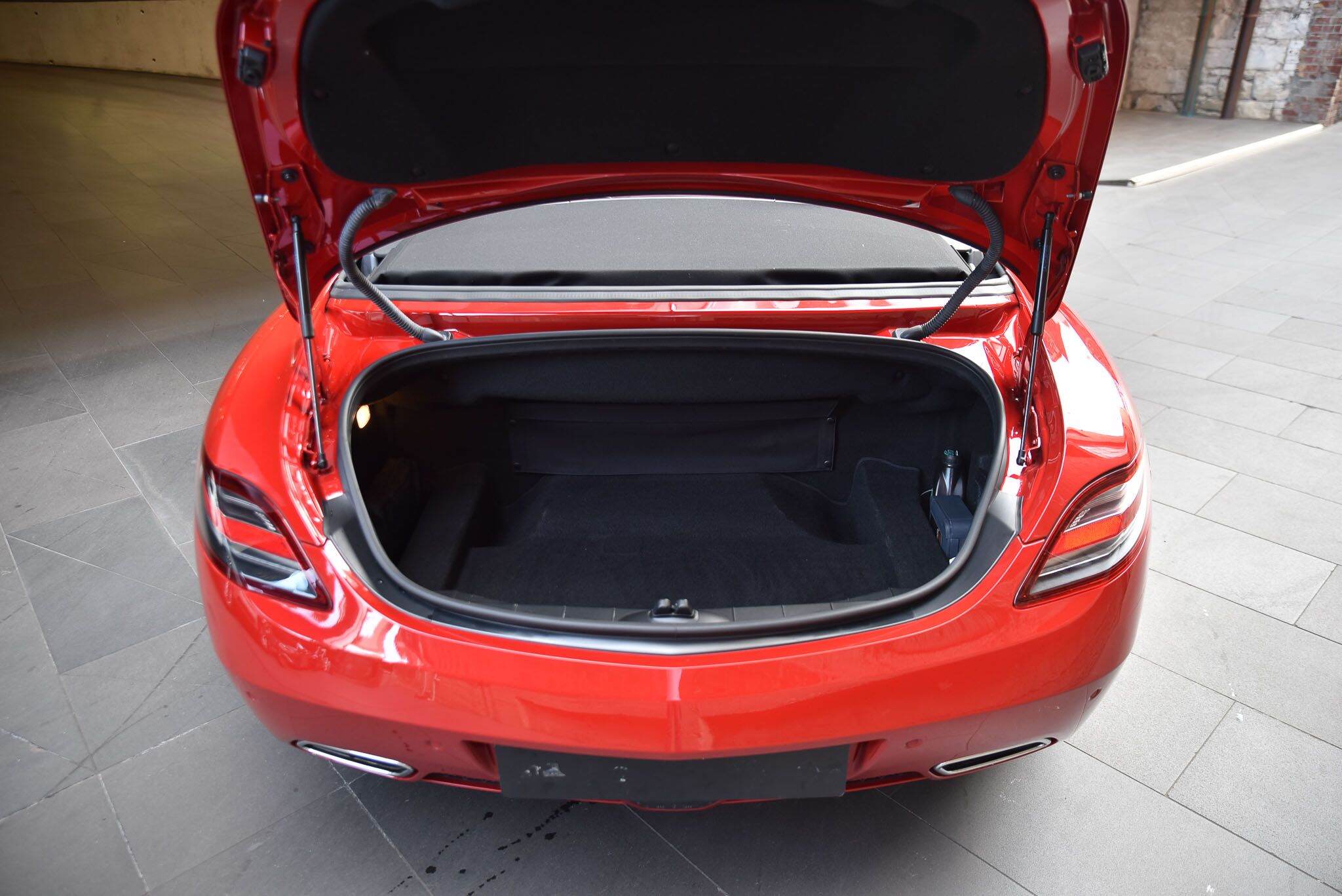 2012 Mercedes-Benz SLS R197 AMG Roadster 2dr SPEEDSHIFT DCT 7sp 6.3i 