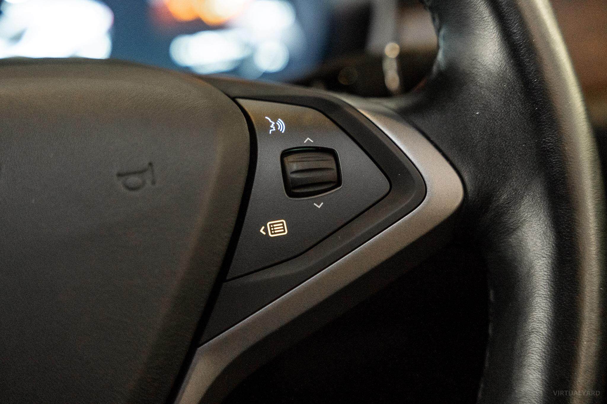 2023 Tesla Model X Long Range Wagon 5dr Reduction Gear 1sp AWD AC330kW [Mar] 