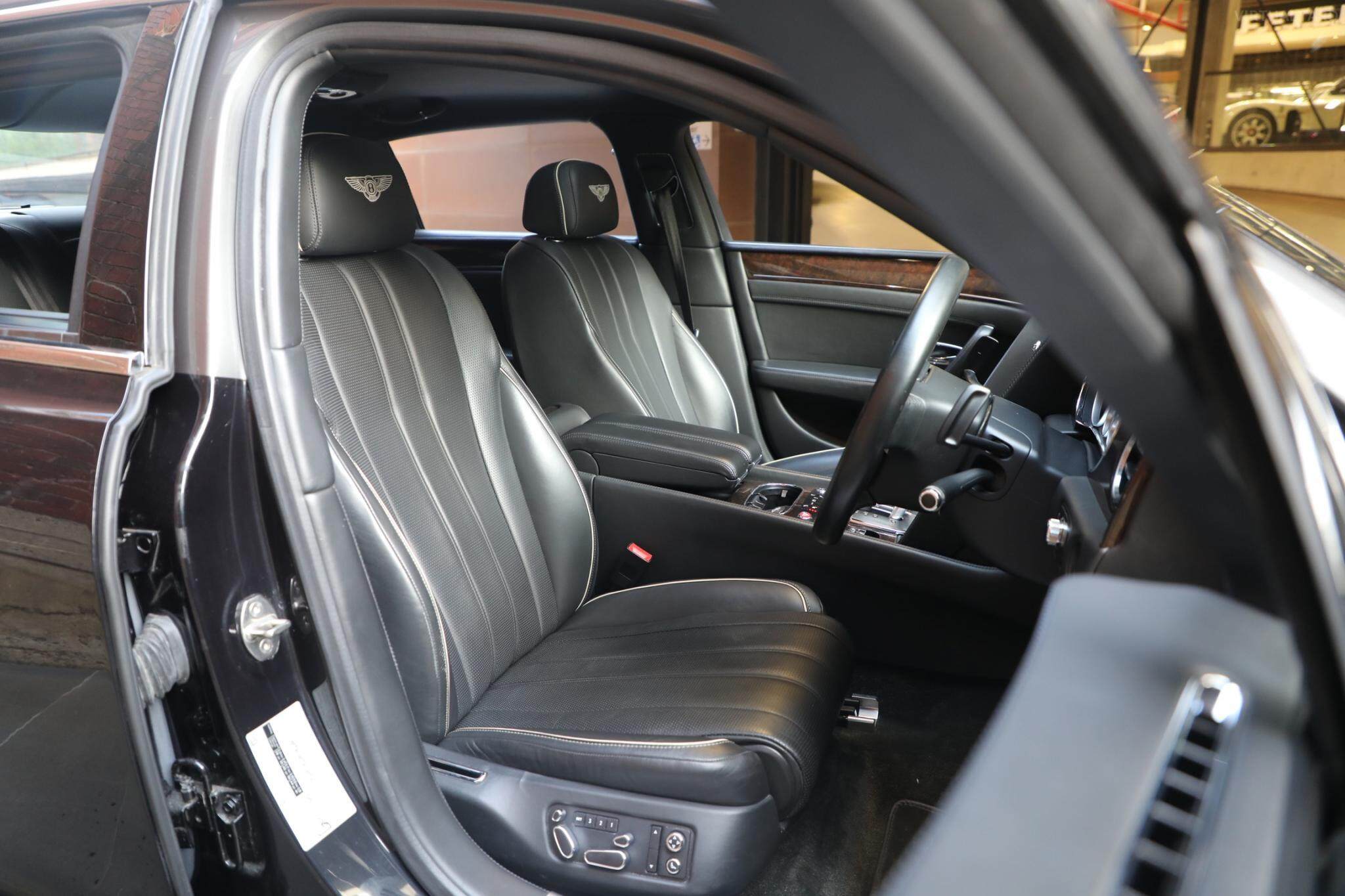 2015 Bentley Flying Spur 3W Sedan 4dr Spts Auto 8sp AWD 4.0TT [MY15] 