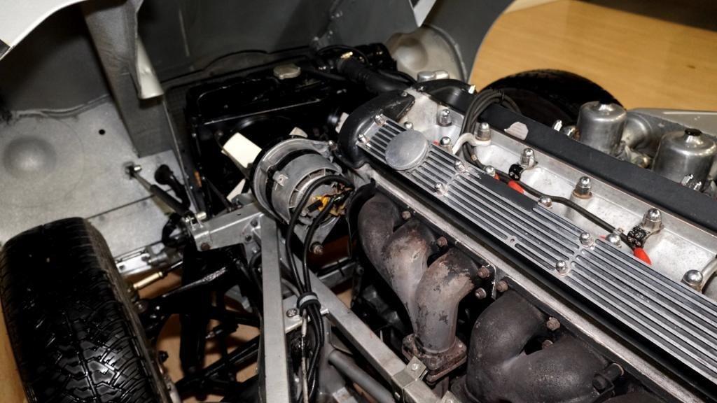 1970 Jaguar E-Type Series 2 (FHC) 