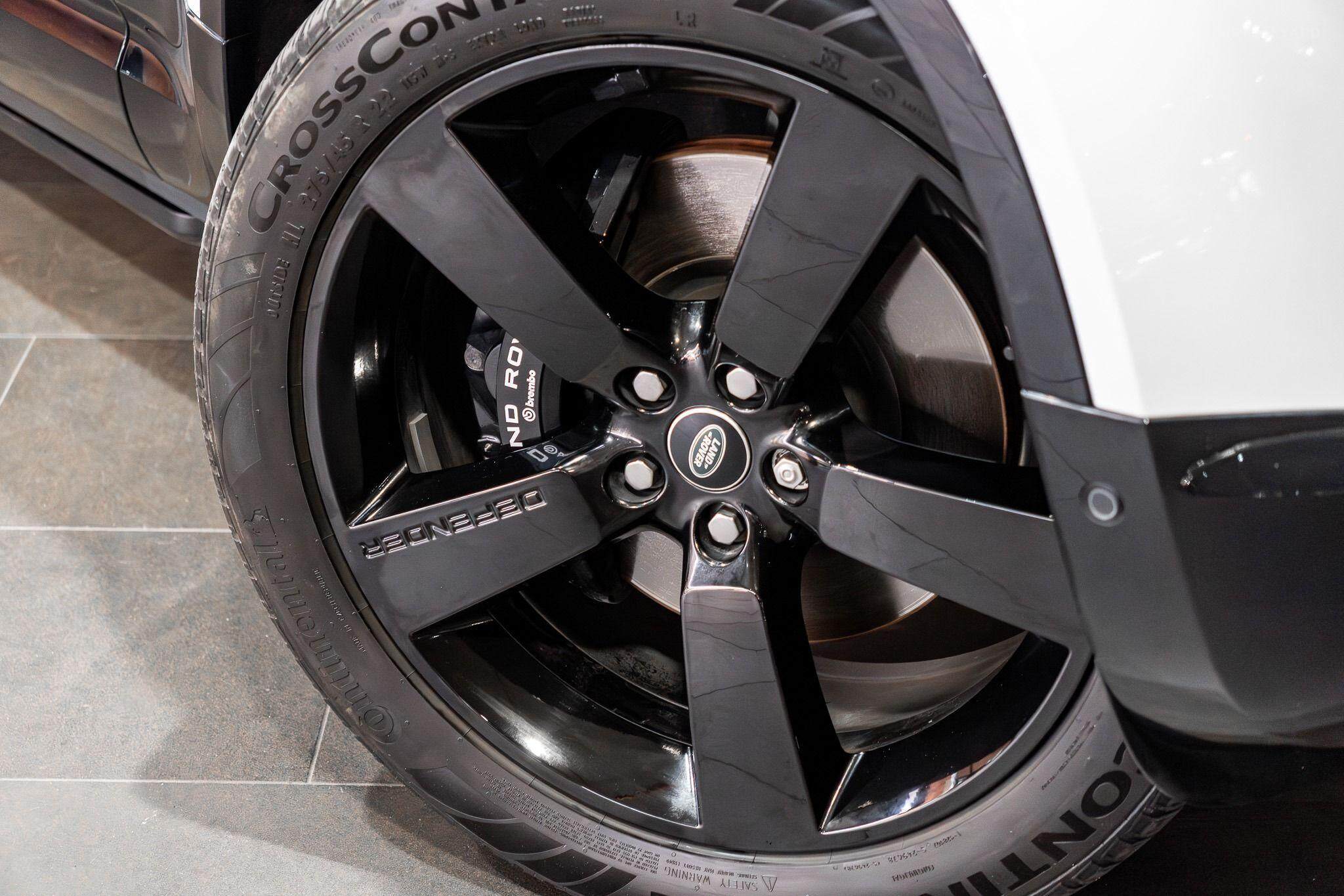 2023 Land Rover Defender L663 110 P525 V8 Wagon 5dr Spts Auto 8sp AWD 5.0SC [MY23.5] 