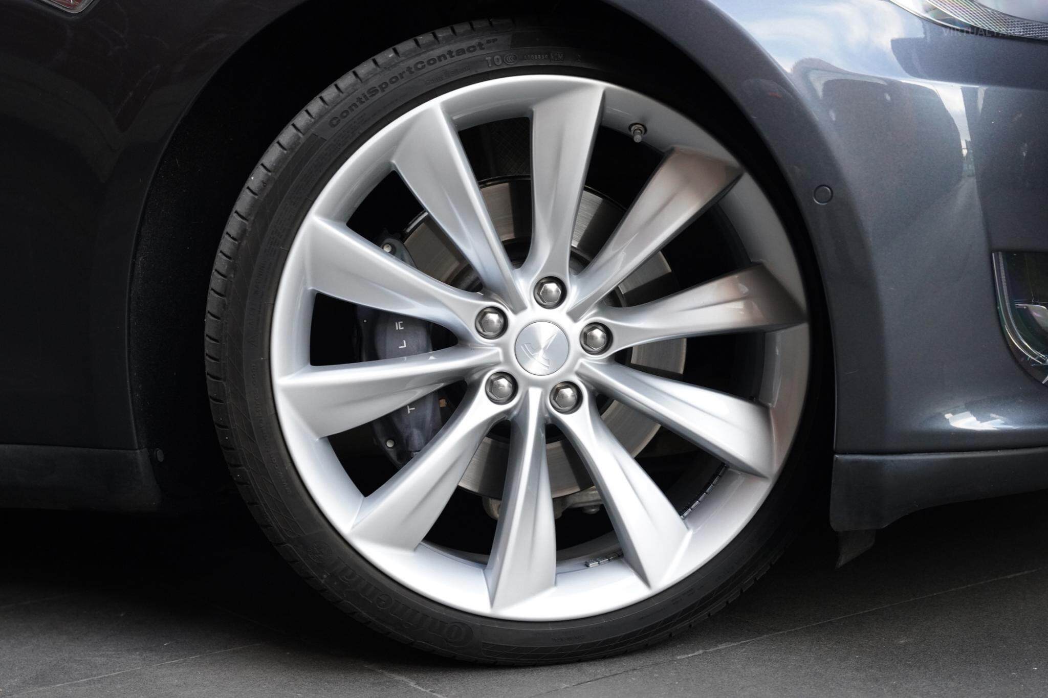 2015 Tesla Model S 85D Sportback 5dr Reduction Gear 1sp AWD AC311kW [Jan] 