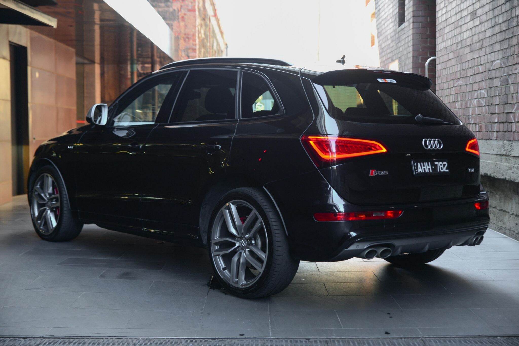 2015 Audi SQ5 8R TDI Wagon 5dr Tiptronic 8sp quattro 3.0DTT [MY16] 