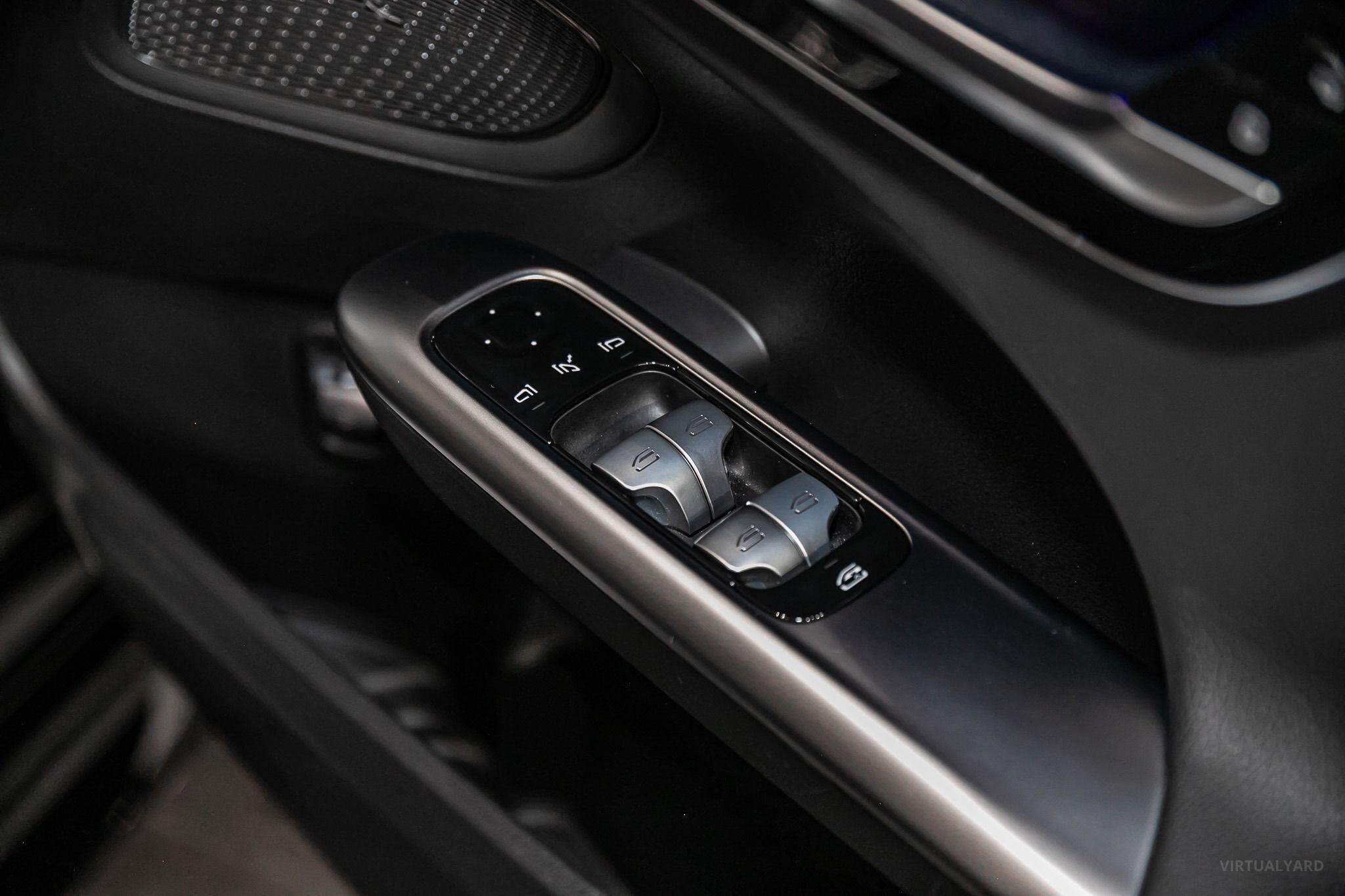 2024 MERCEDES-BENZ C-CLASS C300 W206 