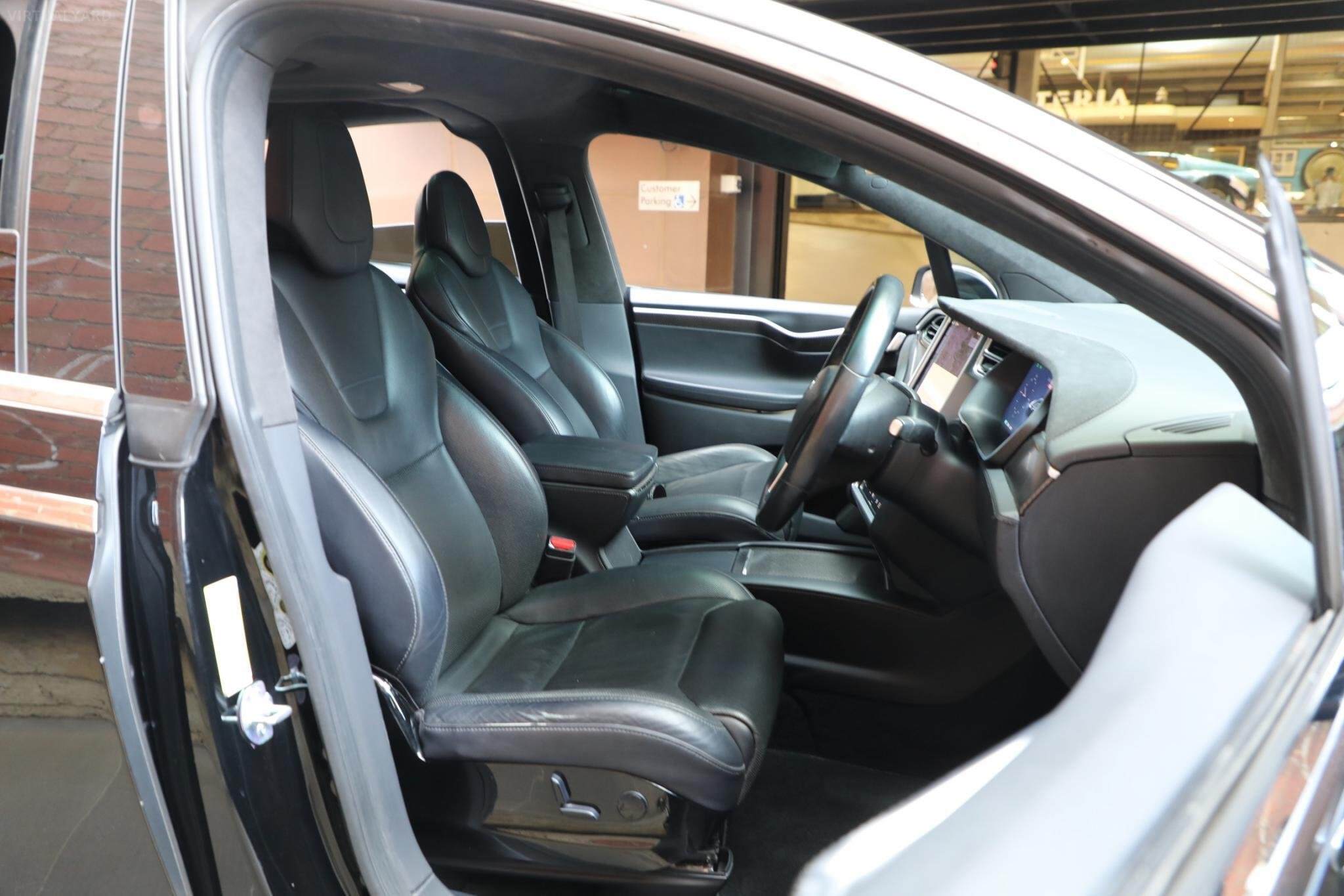 2016 Tesla Model X P90D Wagon 5dr Reduction Gear 1sp AWD ACkW [Oct] 