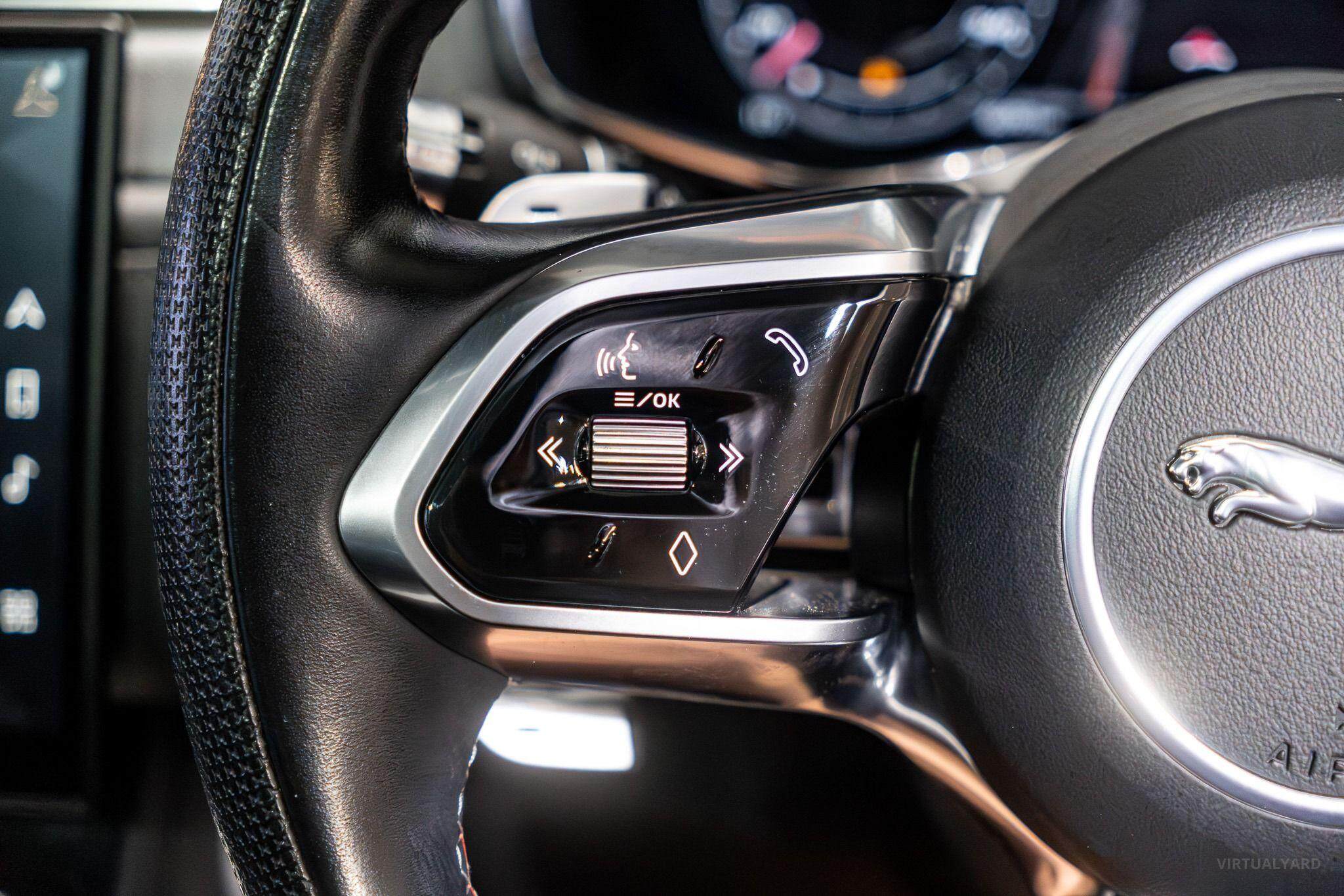 2021 JAGUAR F-PACE SVR 