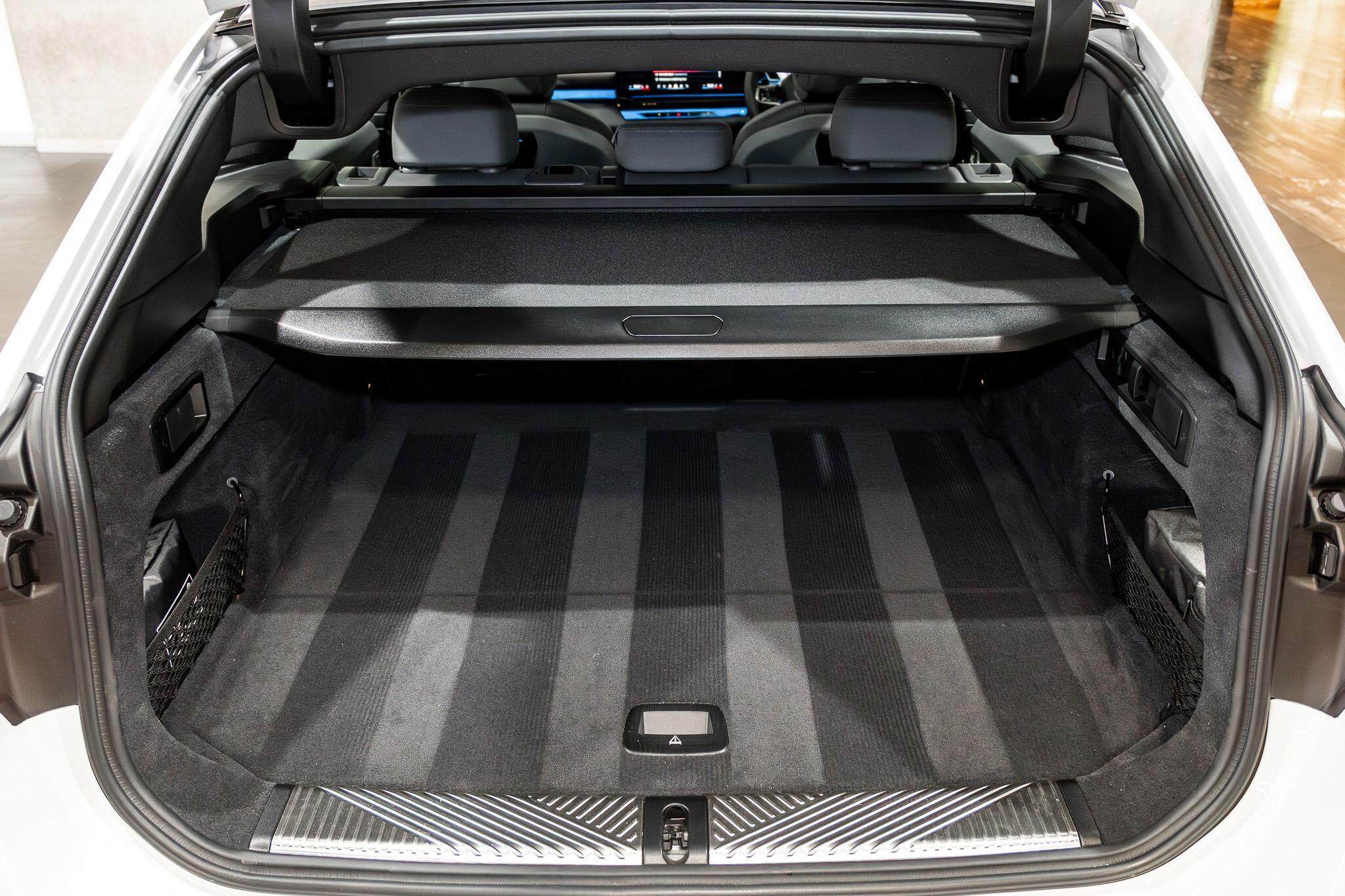 2025 BMW i5 G61 M60 xDrive Touring 5dr Reduction Gear 1sp AWD 442kW 