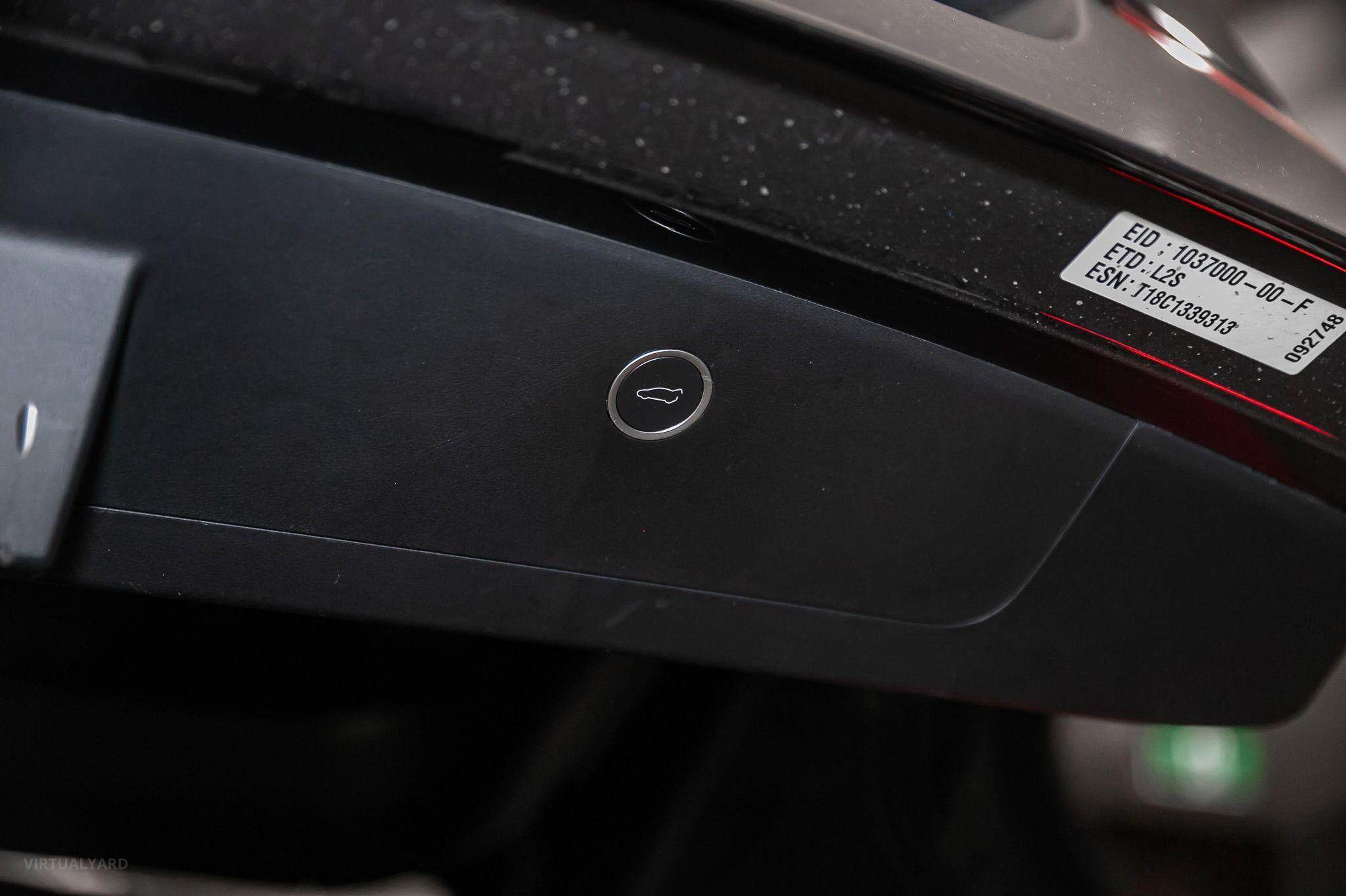 2018 Tesla Model X 100D Wagon 5dr Reduction Gear 1sp AWD AC330kW 