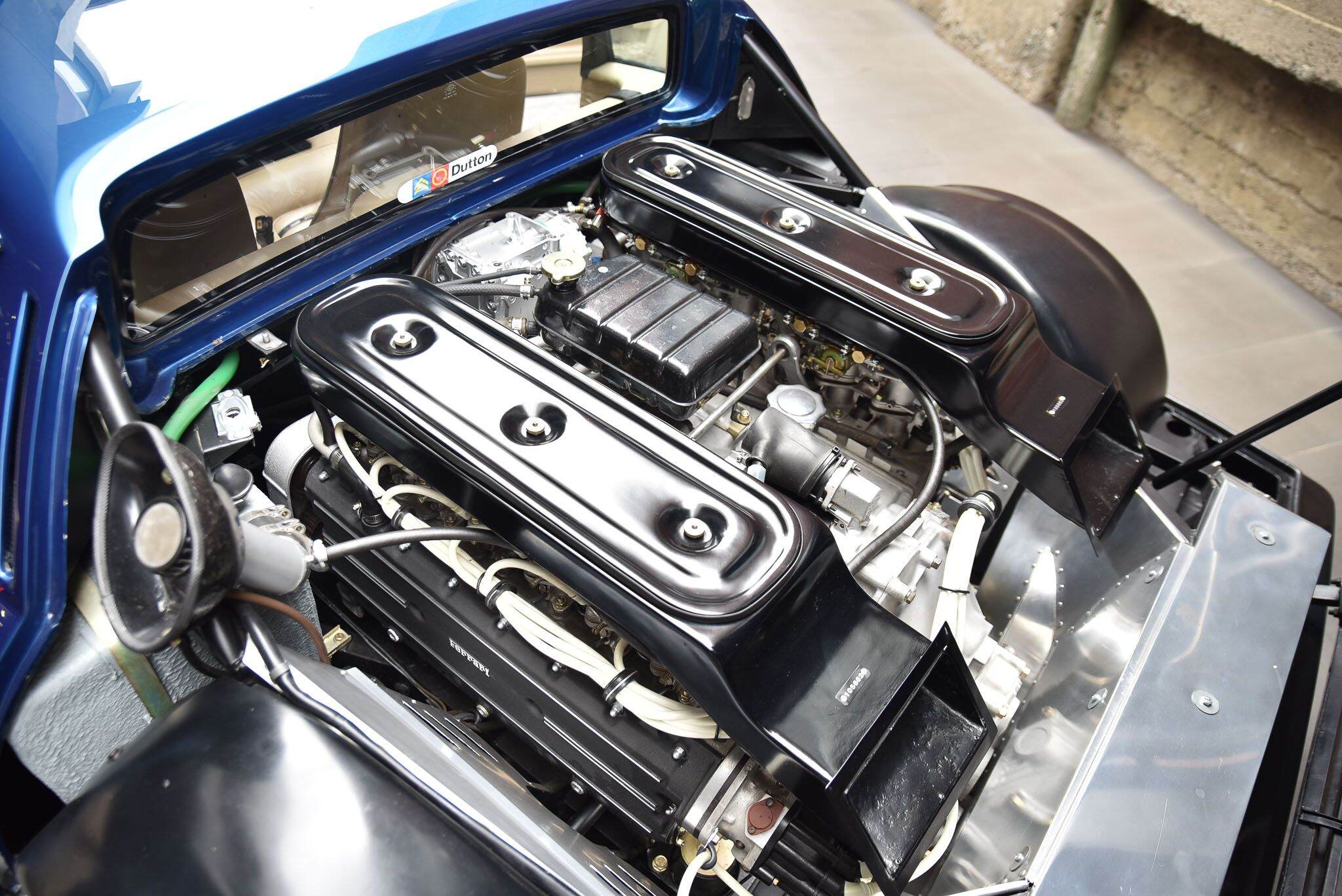 1976 Ferrari 365 BOXER GT4 Coupe 2dr Man 5sp 4.4 