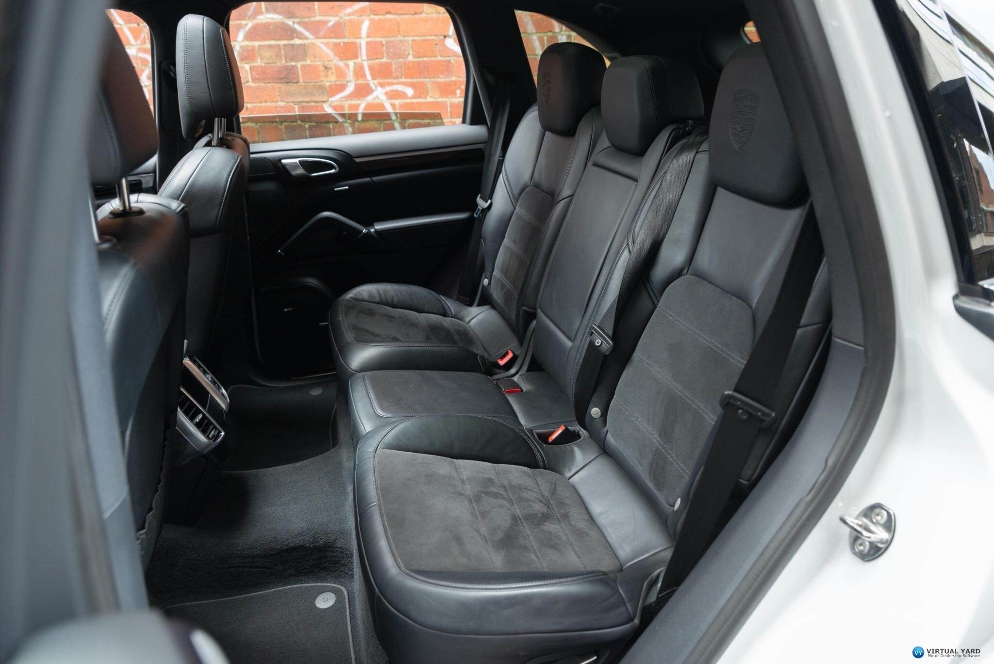 2016 Porsche Cayenne 92A Diesel Platinum Edition Wagon 5dr Tiptronic 8sp 4x4 3.0DT [MY17] 