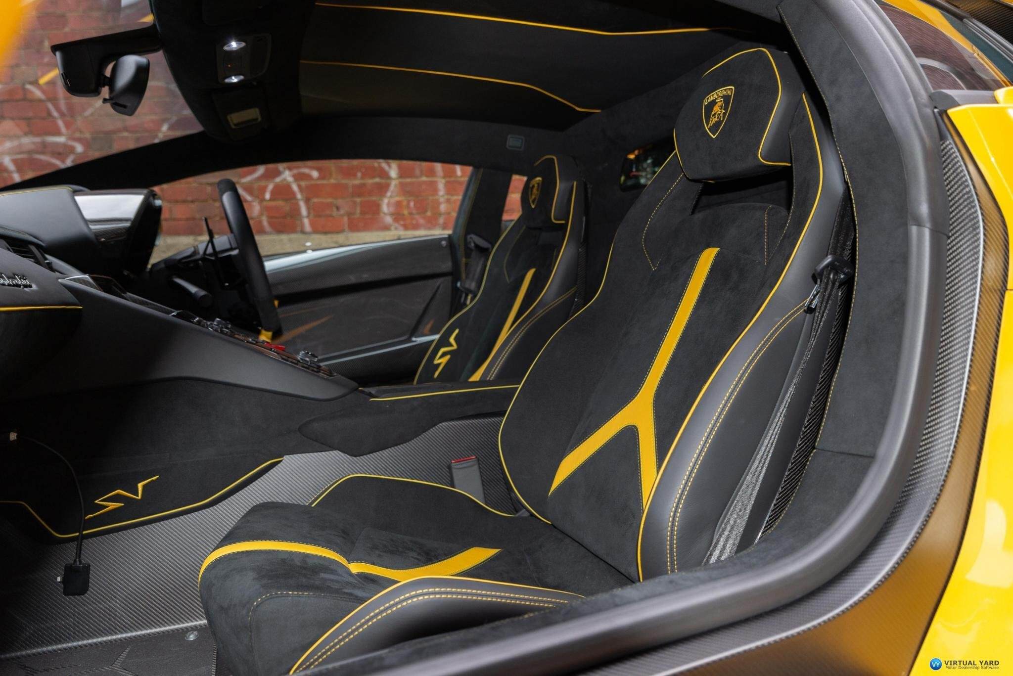 2015 Lamborghini Aventador 834 LP750-4 Superveloce Coupe 2dr ISR 7sp AWD 6.5i [MY16] 