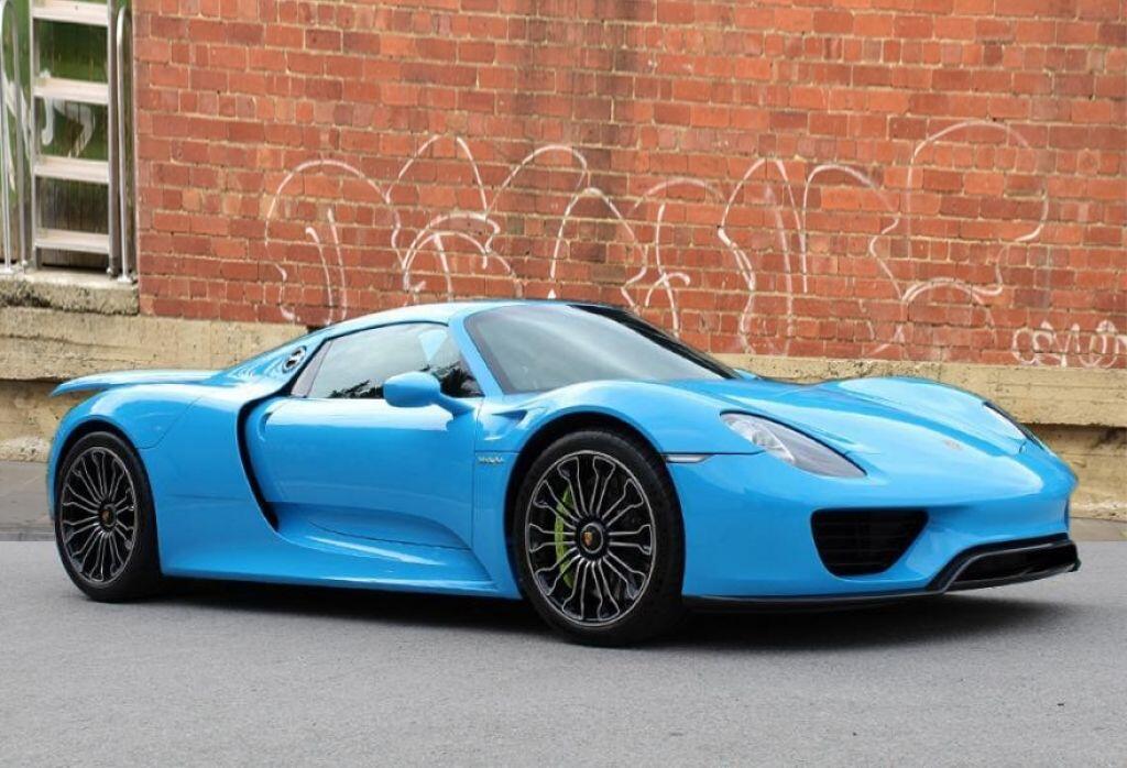 2015 Porsche 918 Spyder  