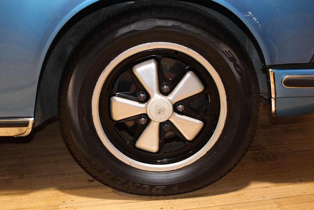 1973 Porsche 911T - Resized