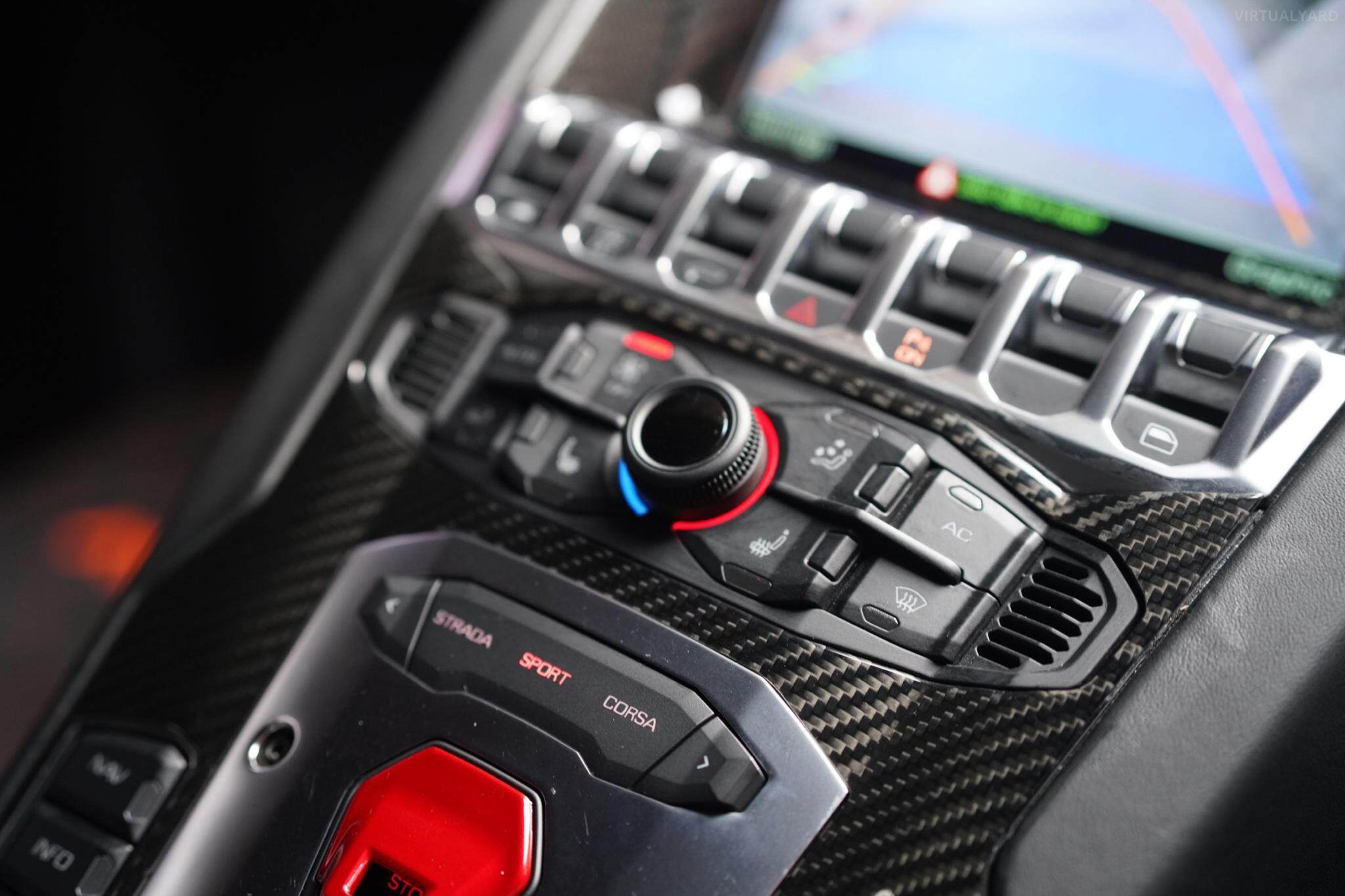 2012 Lamborghini Aventador 834 LP700-4 Coupe 2dr ISR 7sp AWD 6.5i [MY13] 