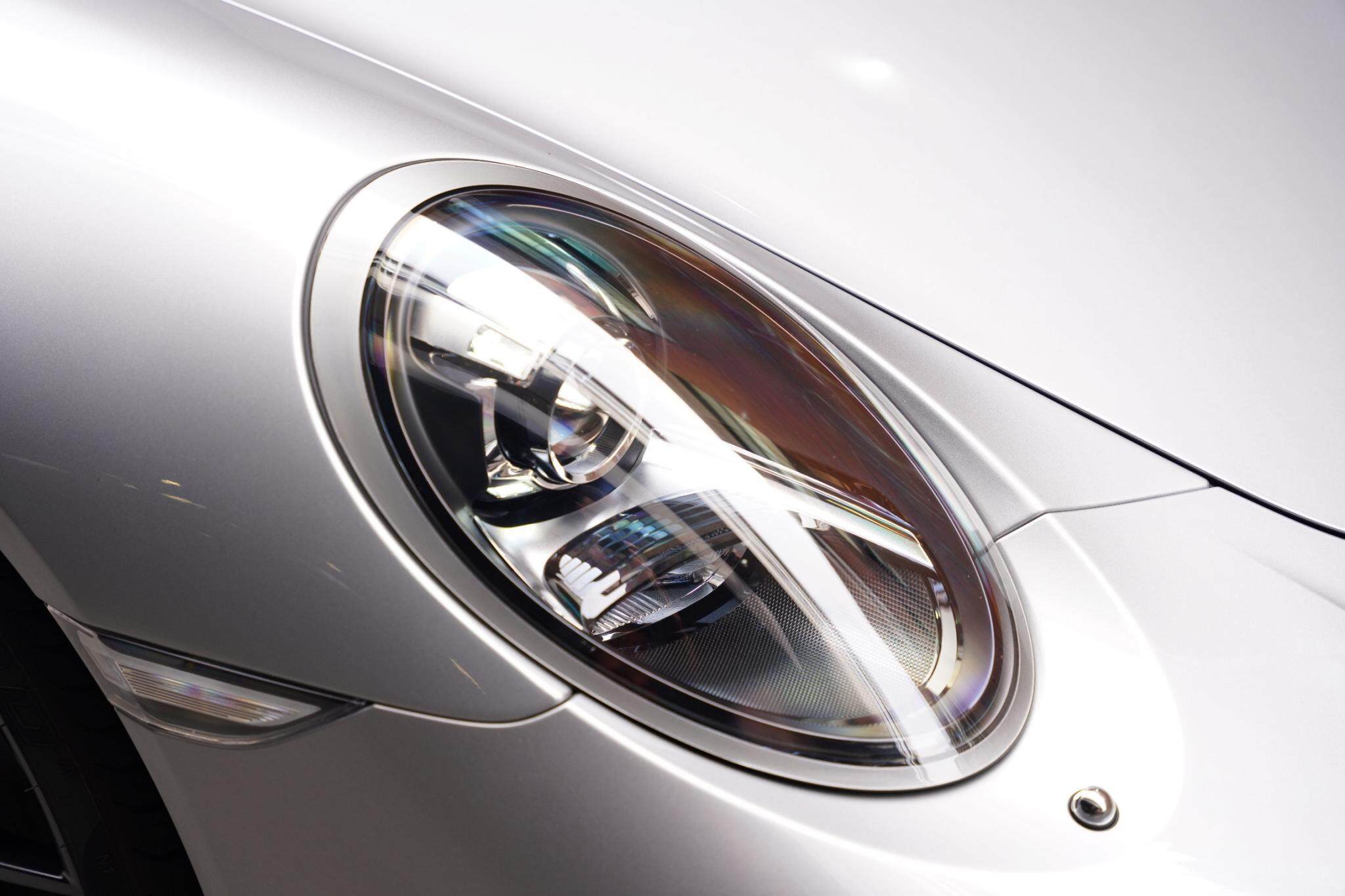 2018 Porsche 911 991 II Carrera Coupe 2dr PDK 7sp 3.0TT [MY18] 