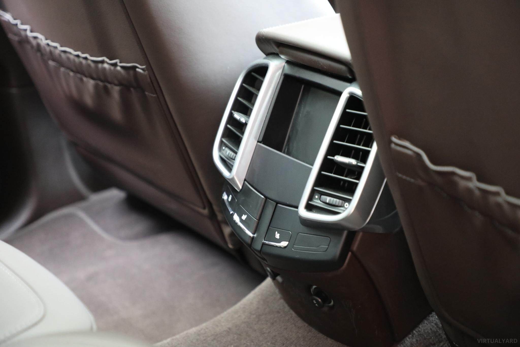 2016 Porsche Cayenne 92A Turbo Wagon 5dr Tiptronic 8sp 4x4 4.8TT [MY16] 