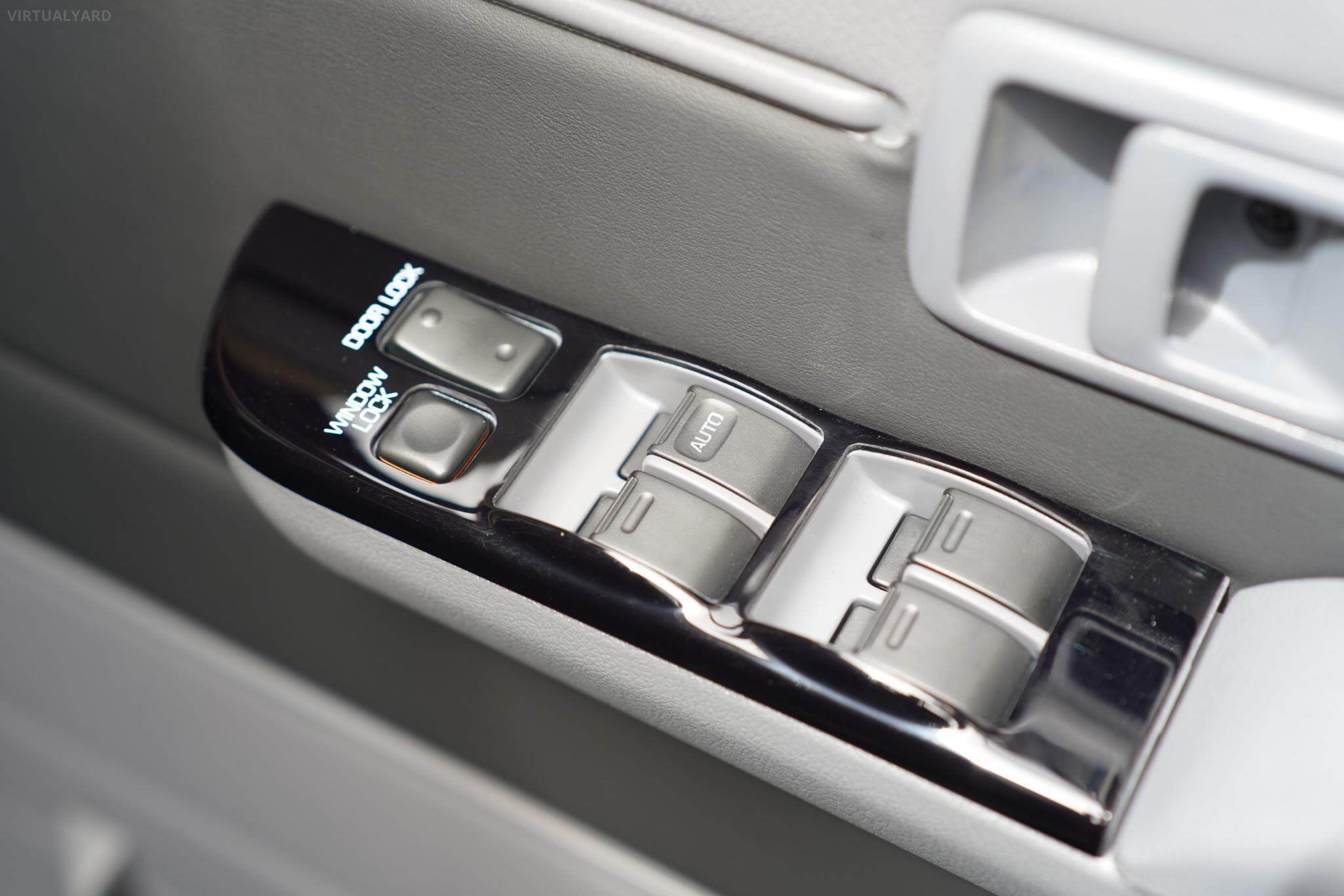 2021 Toyota Landcruiser VDJ76R 70th Anniversary Special Edition Wagon 5dr Man 5sp, 4x4 4.5DT 