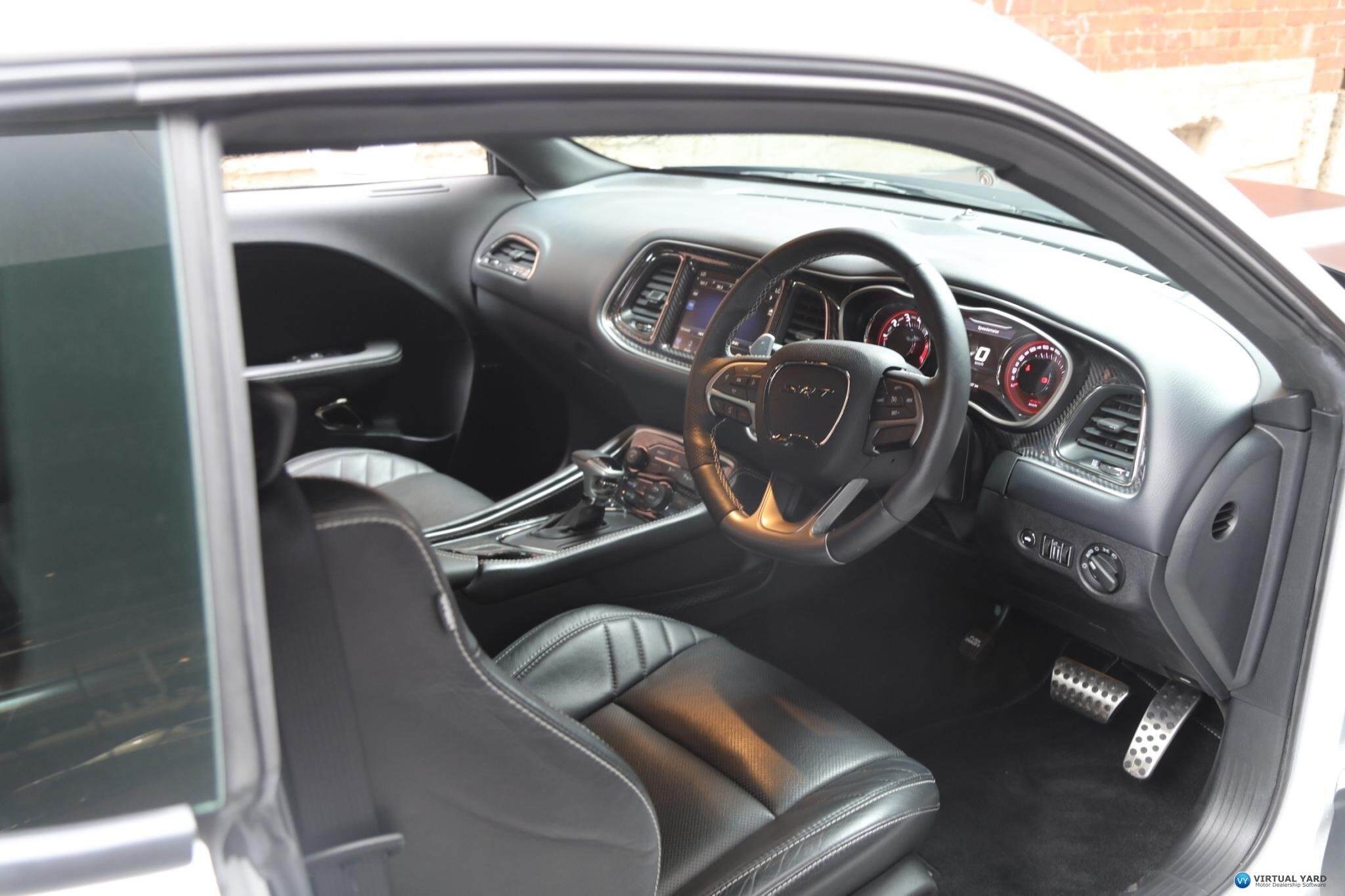 2016 Dodge Challenger Hellcat 