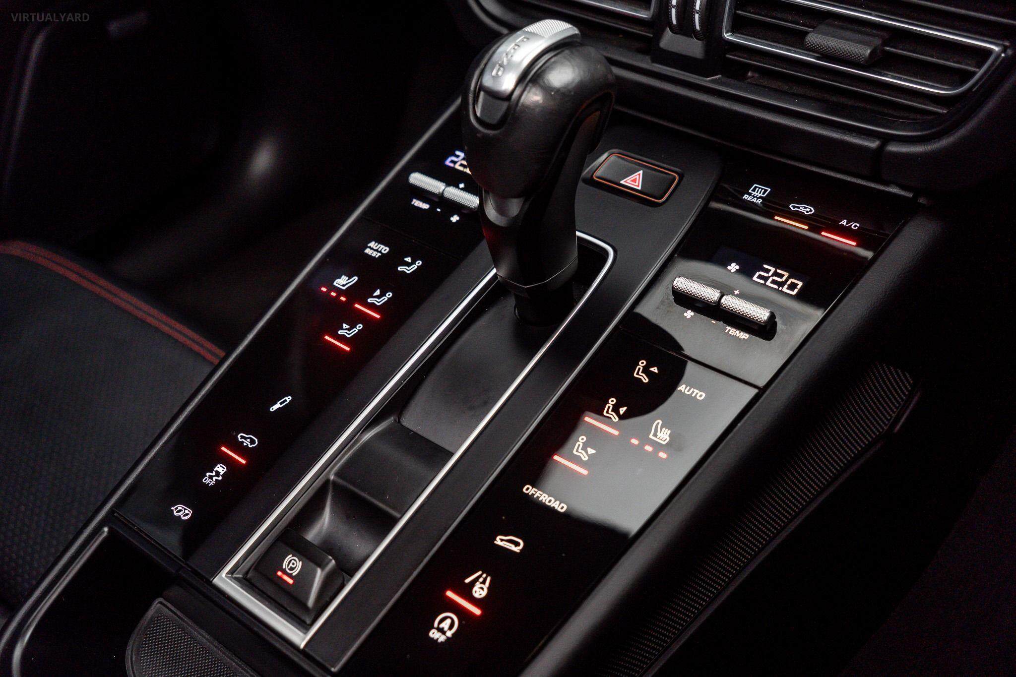 2024 Porsche Macan 95B GTS Wagon 5dr PDK 7sp AWD 2.9TT [MY24] 