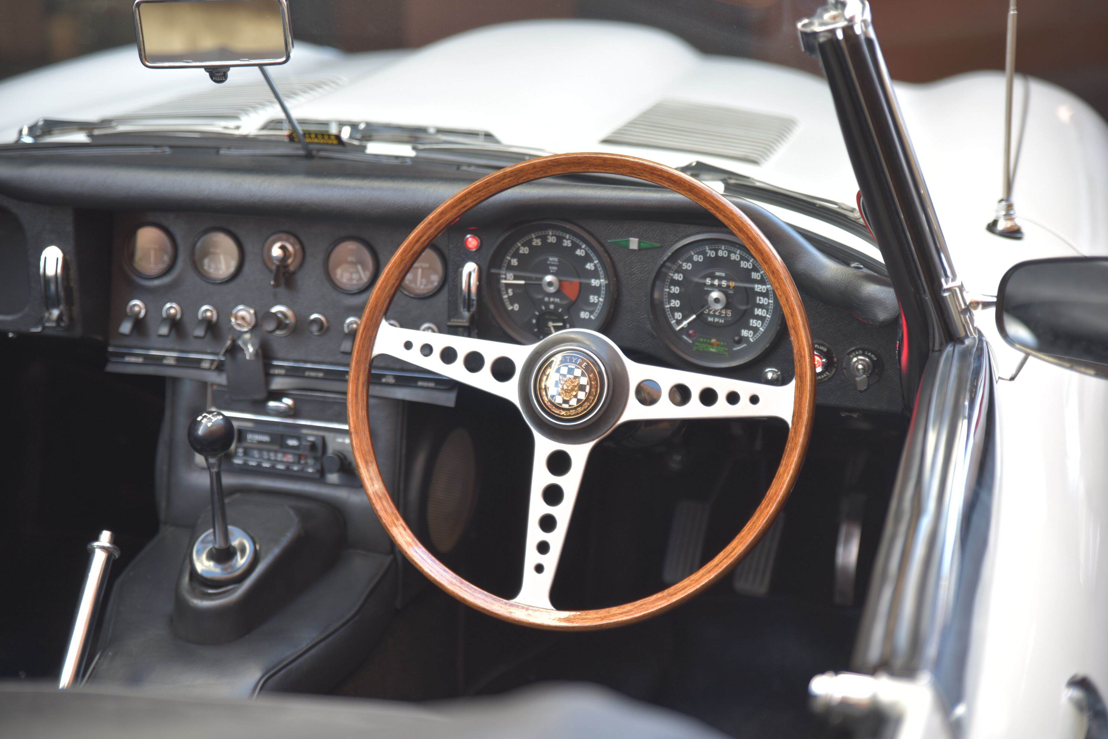 1965 Jaguar E Type Series 1 Roadster 2dr Man 4sp 4.2 
