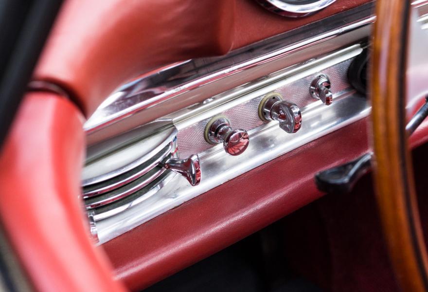 Mercedes-Benz-300SL-Roadster-39