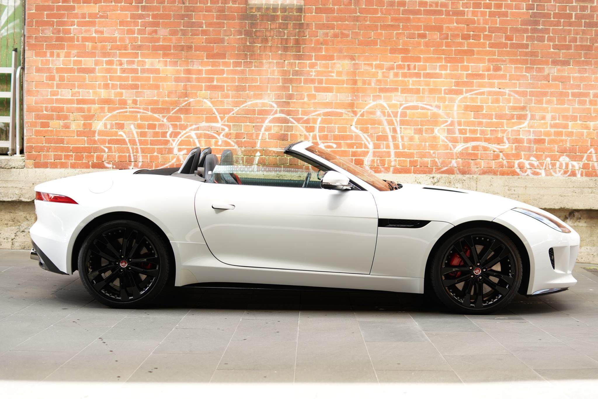 2016 Jaguar F-TYPE X152 R Convertible 2dr Quickshift 8sp RWD 5.0SC [MY17] 