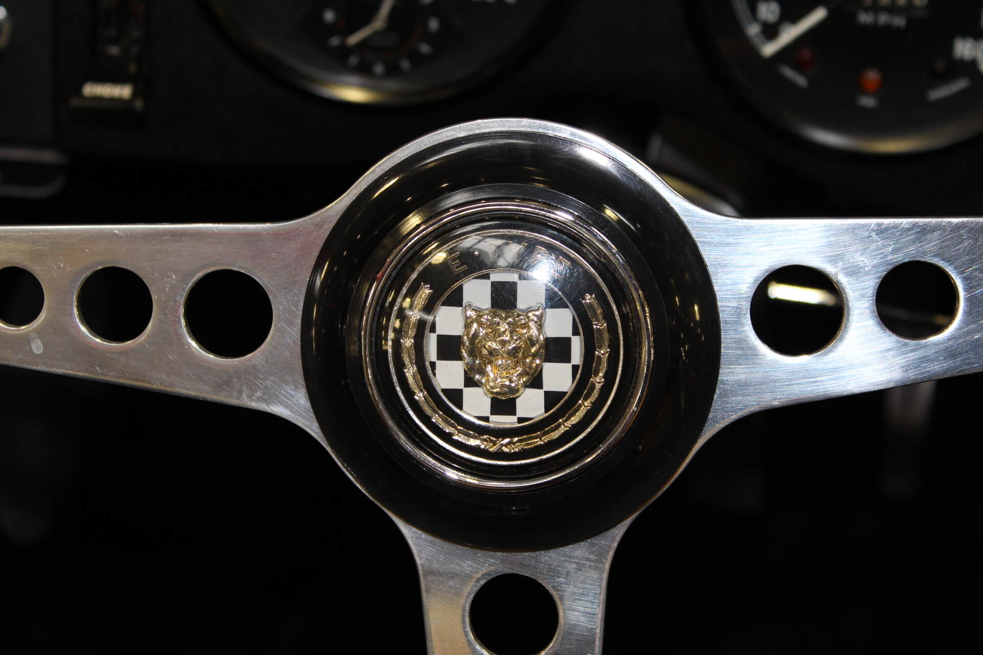 1963 Jaguar E Type classic car for sale 