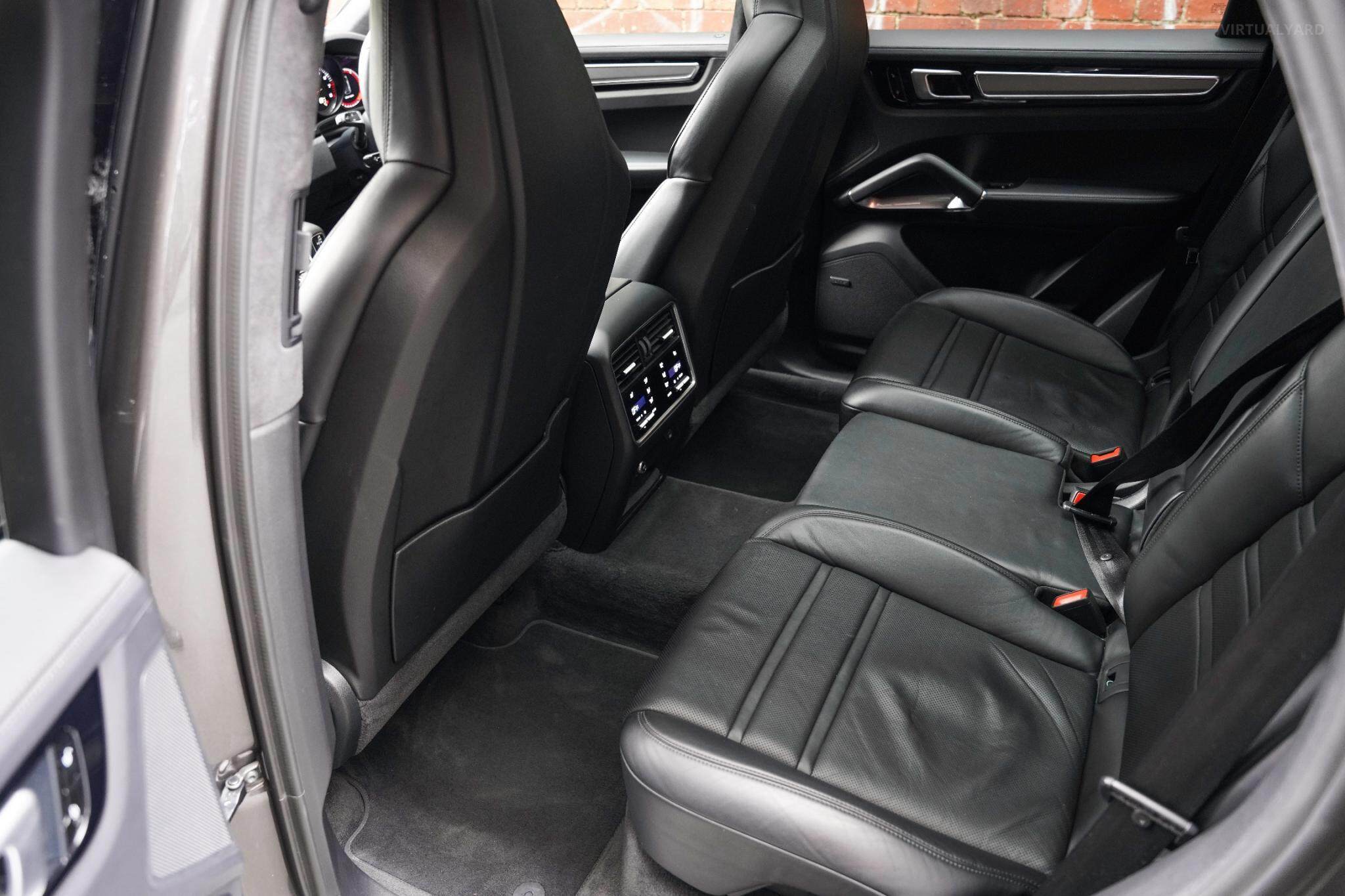 2018 Porsche Cayenne 9YA Turbo Wagon 5dr Tiptronic 8sp 4x4 4.0TT [MY19] 