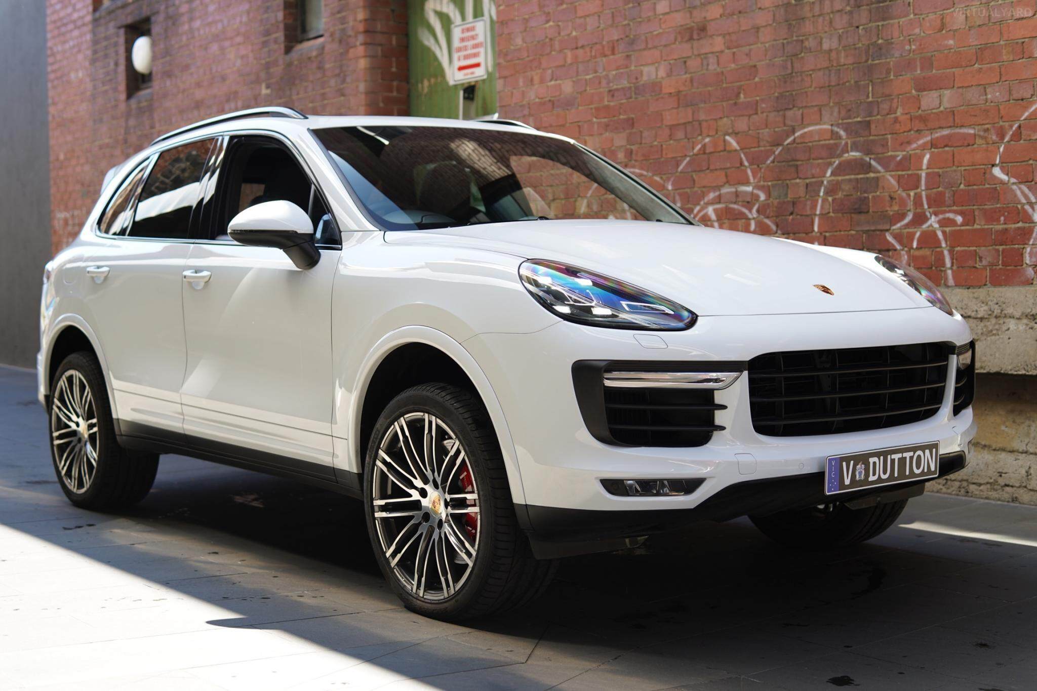 2015 Porsche Cayenne 92A Turbo Wagon 5dr Tiptronic 8sp 4x4 4.8TT [MY15] 