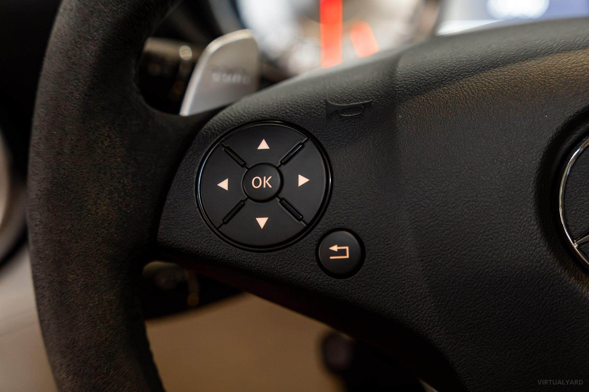 2013 Mercedes-Benz SLS-Class R197 SLS AMG Roadster 2dr SPEEDSHIFT DCT 7sp 6.3i 