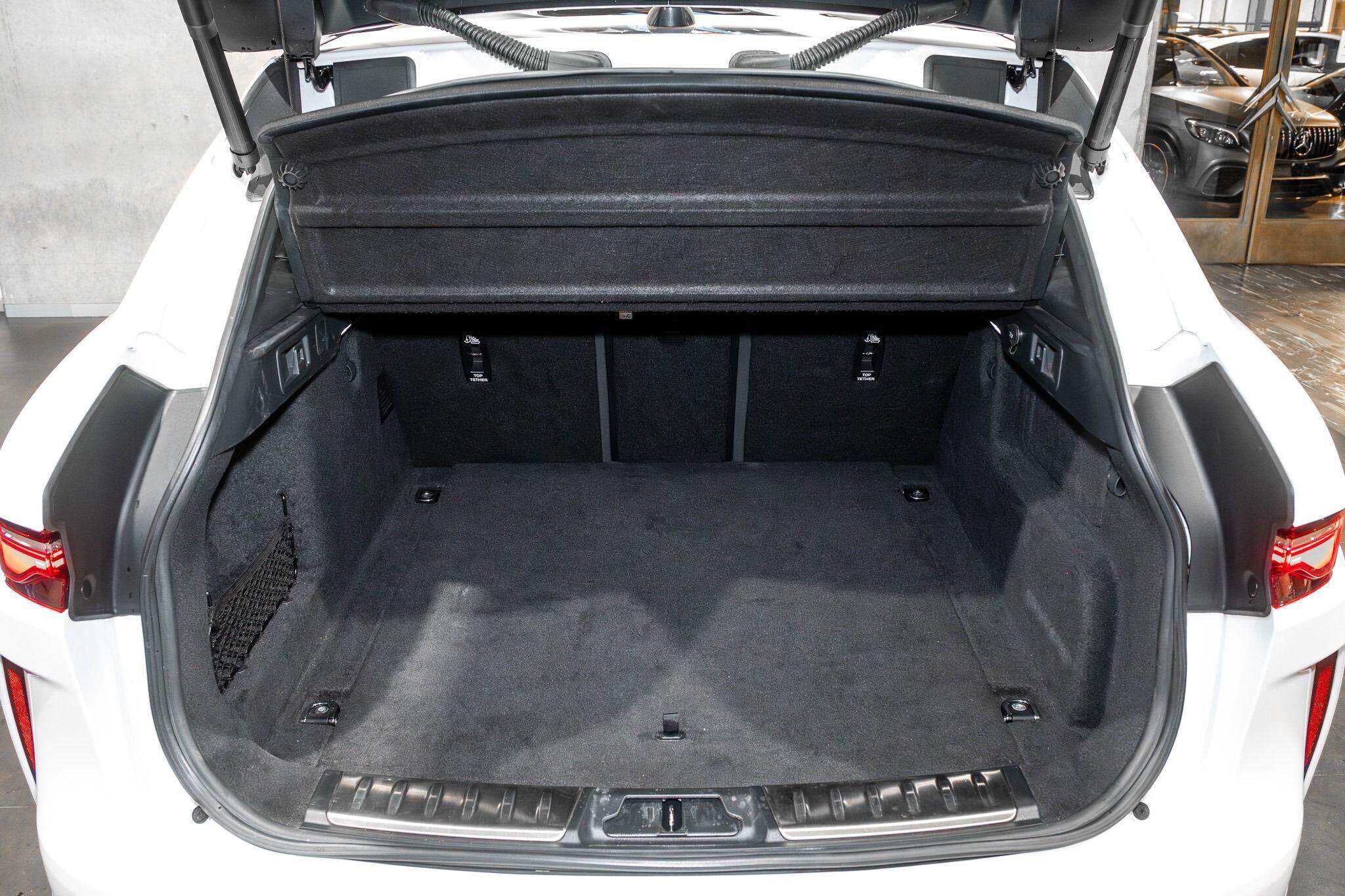 2021 JAGUAR F-PACE SVR 