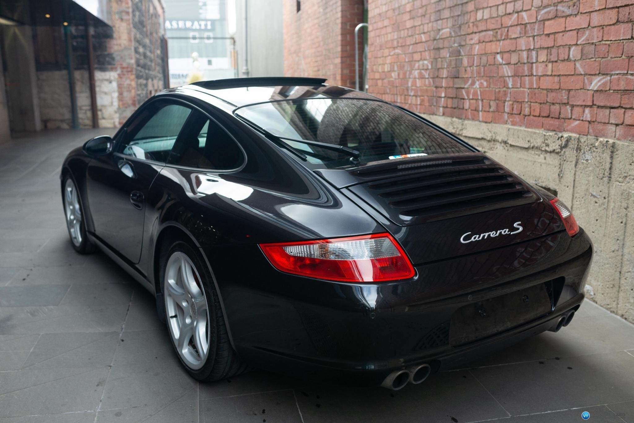 2005 Porsche 911 Carrera 997 S Coupe 2dr Spts Auto 5sp 3.8i 