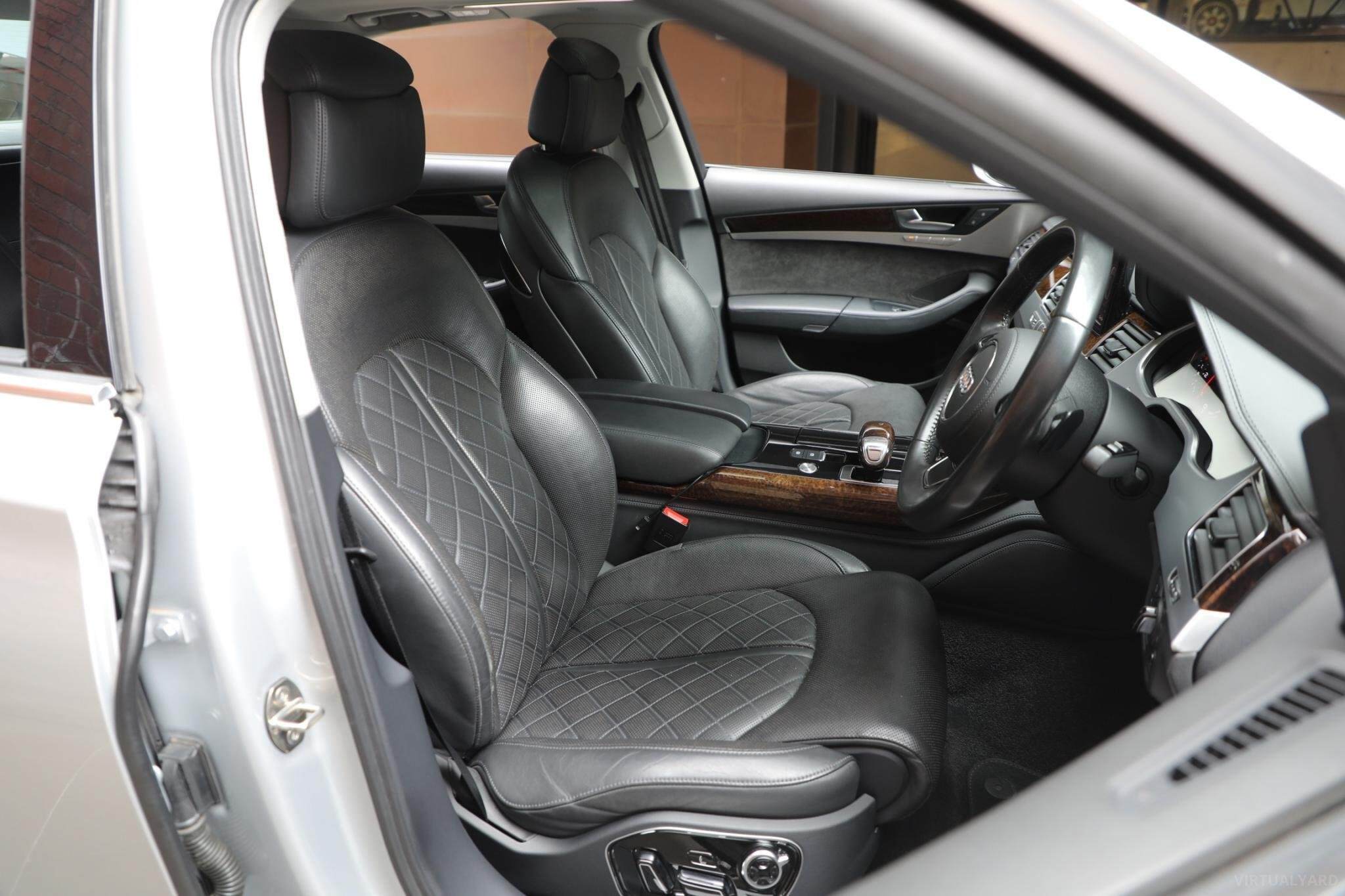 2010 Audi A8 D4 Sedan 4dr Tiptronic 8sp quattro 4.2i [Jul] 