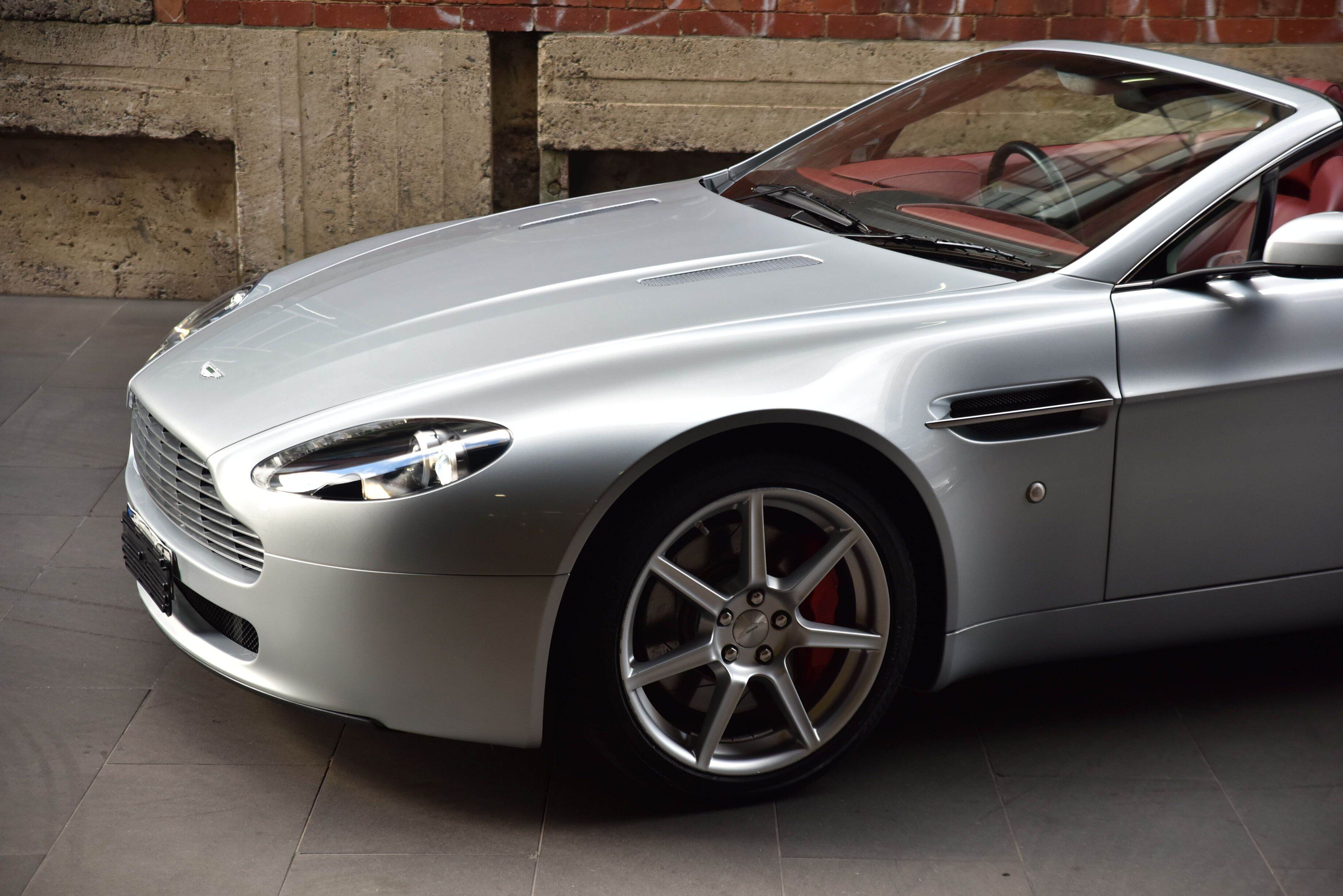 2007 Aston Martin V8 Vantage Roadster 2dr Seq. Mac 6sp 4.3i [MY08] 