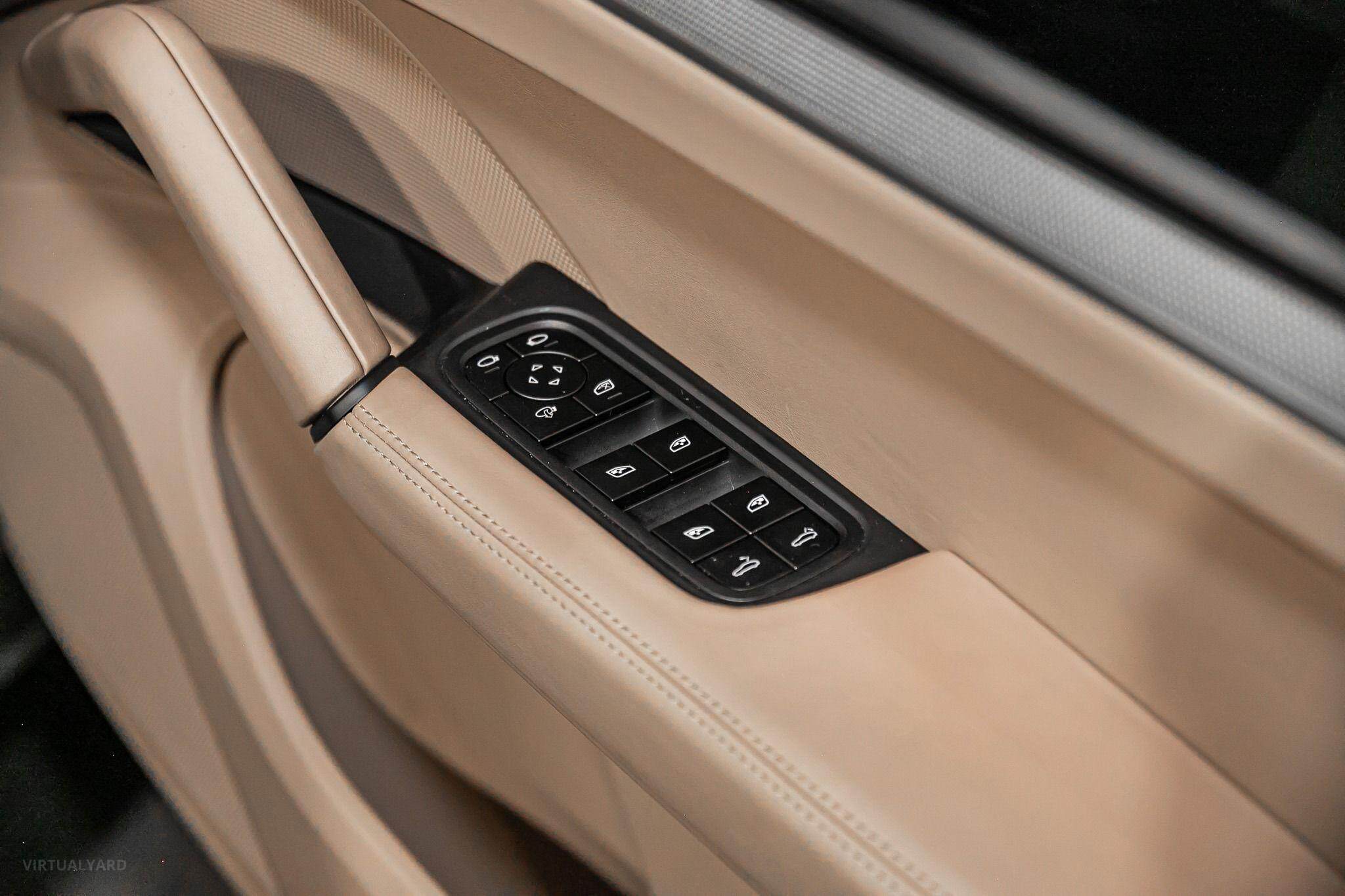 2023 Porsche Cayenne 9YB II Coupe 5dr Tiptronic 8sp 4x4 3.0T [MY24] 