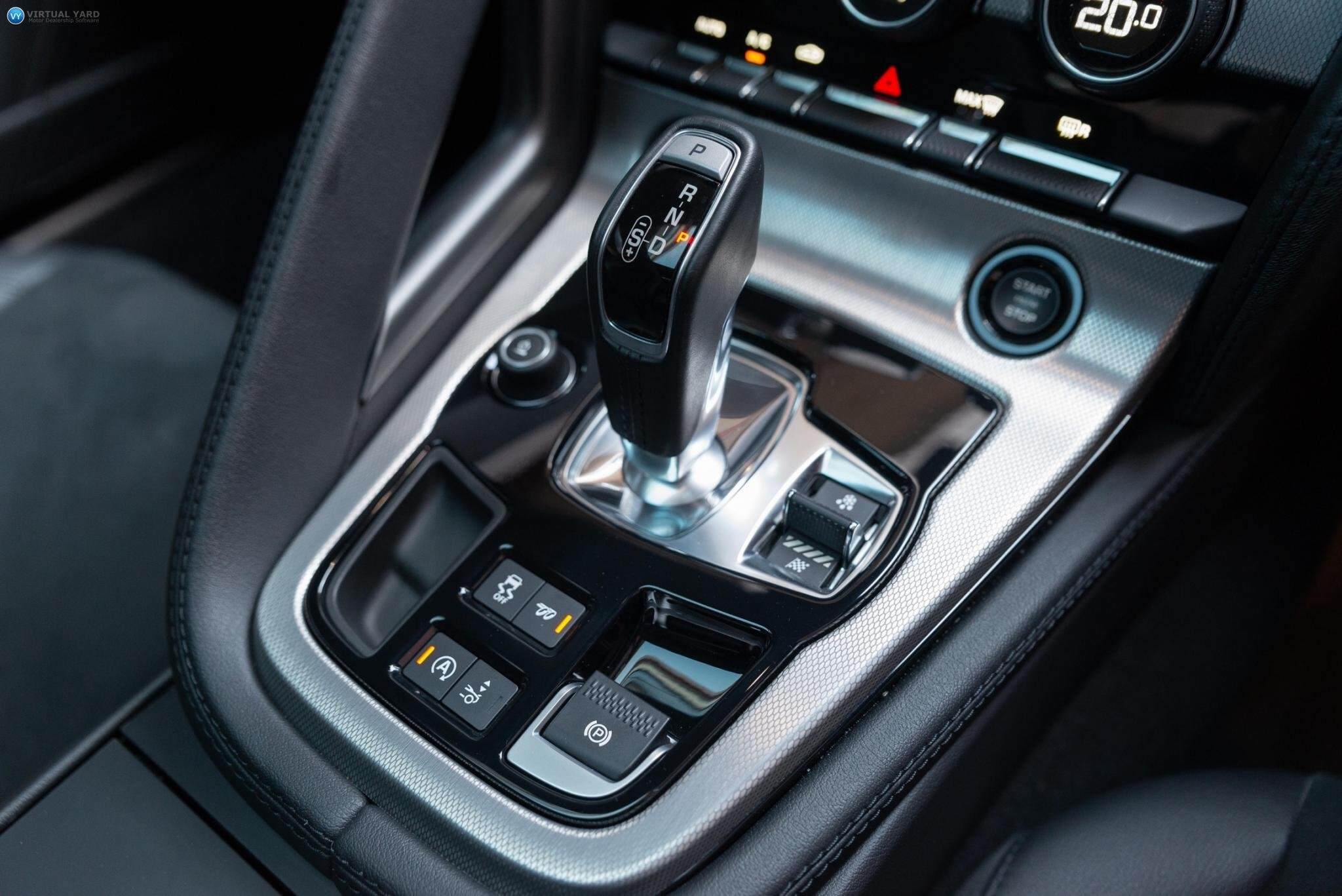 2016 Jaguar F-TYPE X152 Coupe 2dr Quickshift 8sp RWD 3.0SC [MY17] 