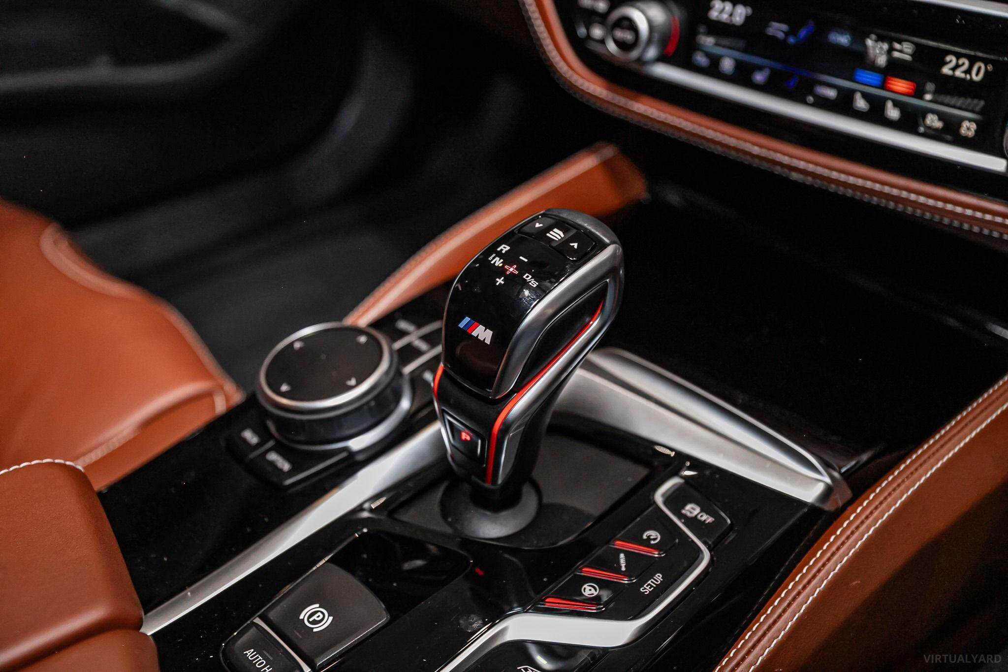 2018 BMW M5 F90 Launch Edition Sedan 4dr M Steptronic 8sp M xDrive 4.4TT 