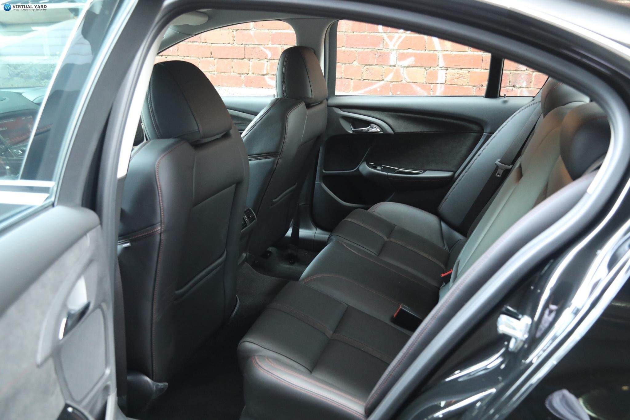 2017 Holden Calais VF Series II Director Sedan 4dr Spts Auto 6sp 6.2i [MY17] 