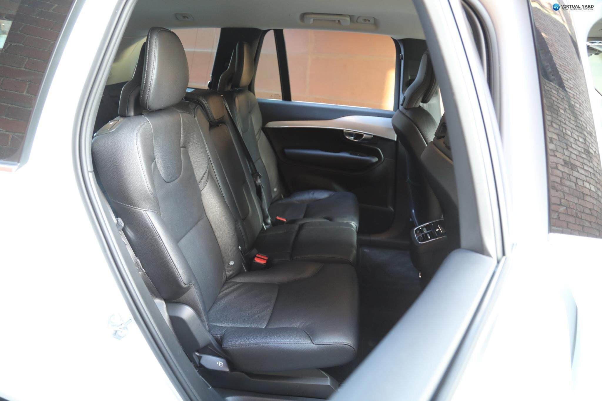 2019 Volvo XC90 D5 Momentum Wagon 7st 5dr Geartronic 8sp AWD 2.0DTT [MY20] 