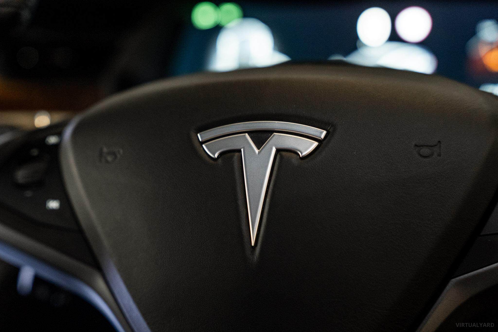 2023 Tesla Model X Long Range Wagon 5dr Reduction Gear 1sp AWD AC330kW [Mar] 