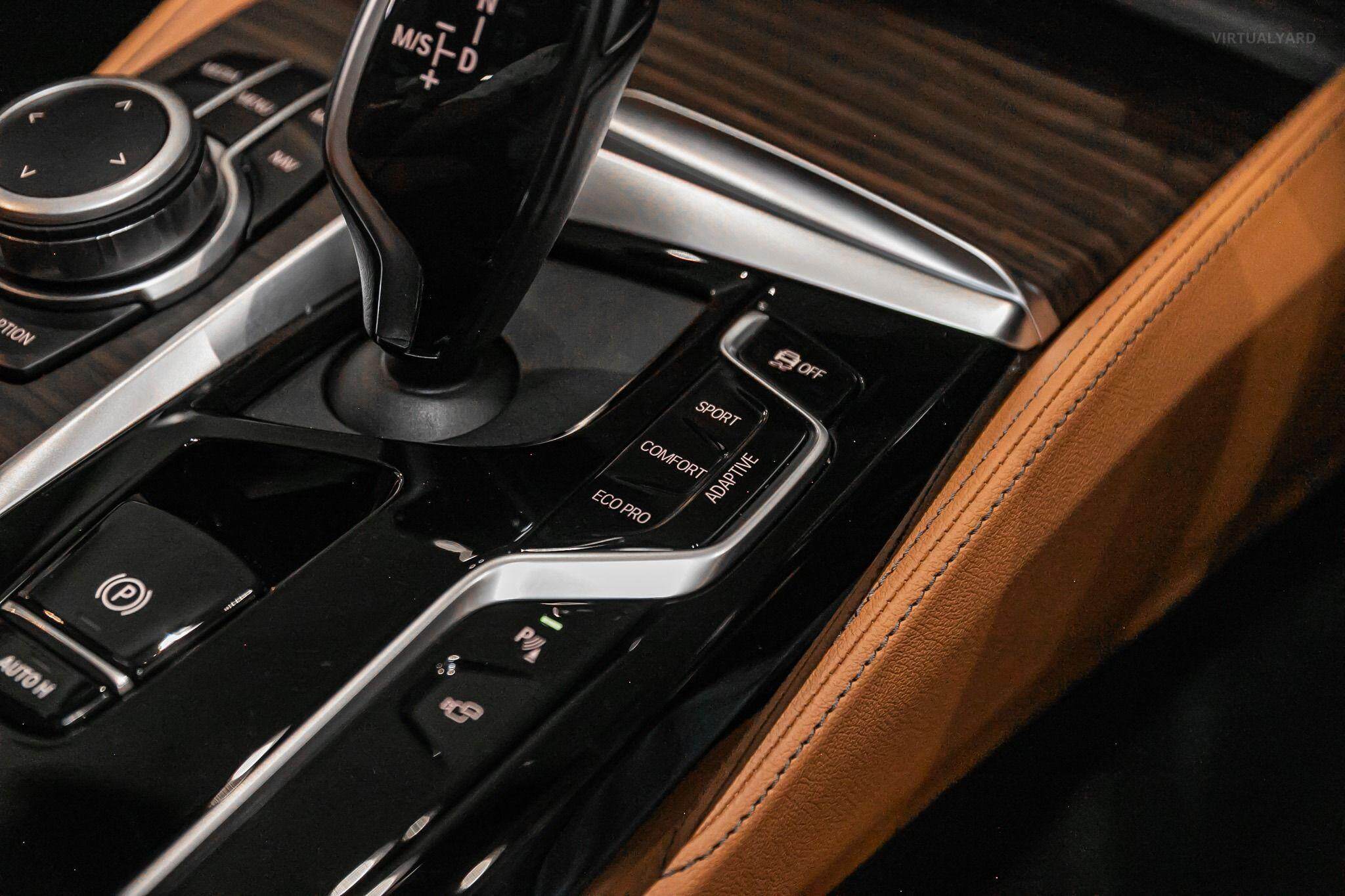 2022 BMW 5 Series G30 LCI M550i xDrive Sedan 4dr Steptronic 8sp 4WD 4.4TT 