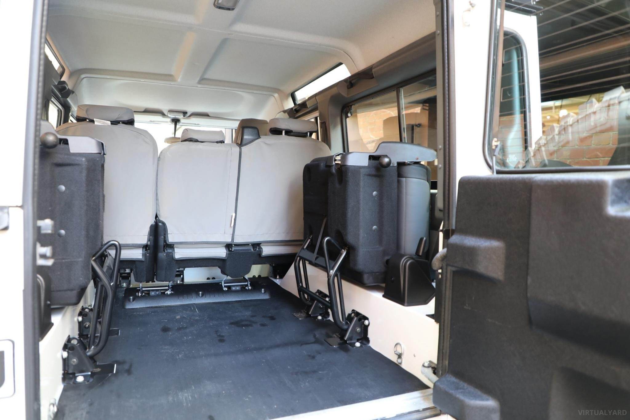 2015 Land Rover Defender 110 Wagon 5dr Man 6sp AWD 2.2DT [MY16] 