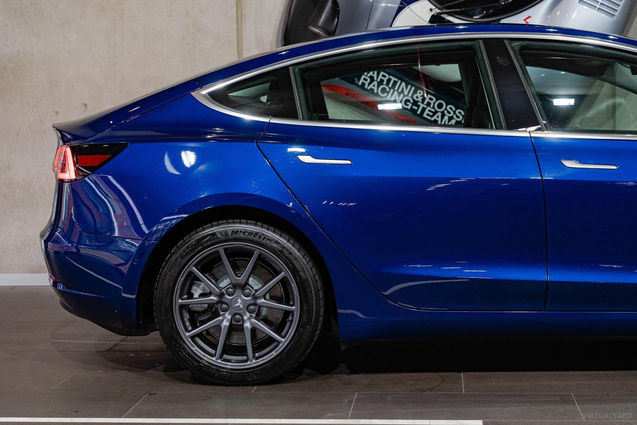 2019 Tesla Model 3 Long Range Sedan 4dr Reduction Gear 1sp AWD AC258kW [Jul] 